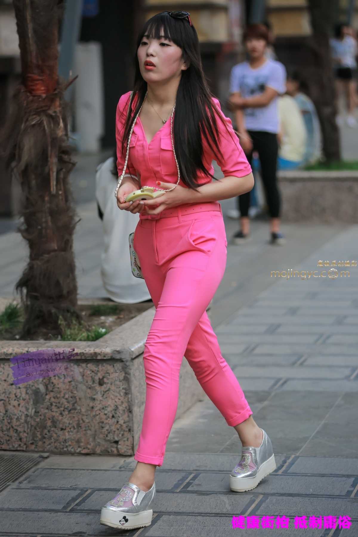 10048-myekgzymjwq.jpg