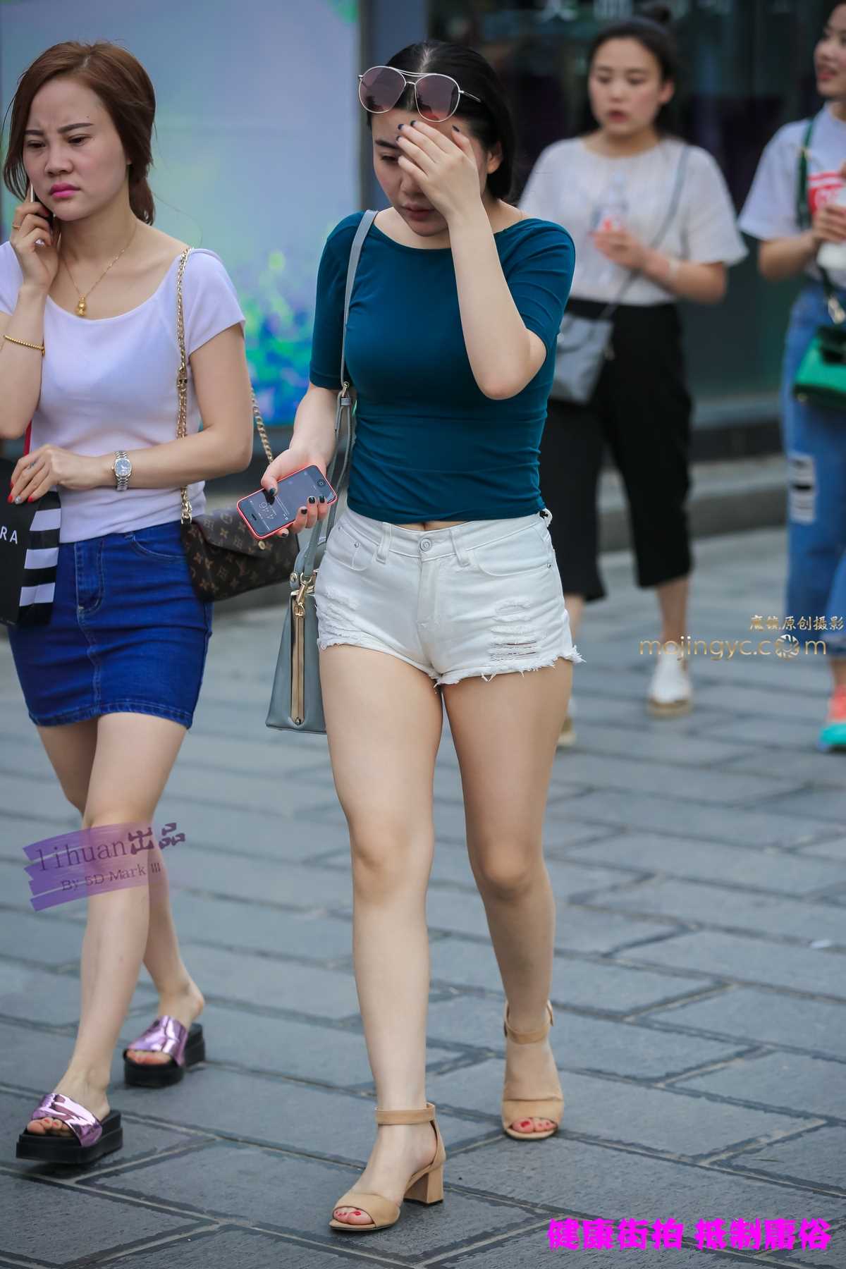13039-xnoxuvdgwee.jpg