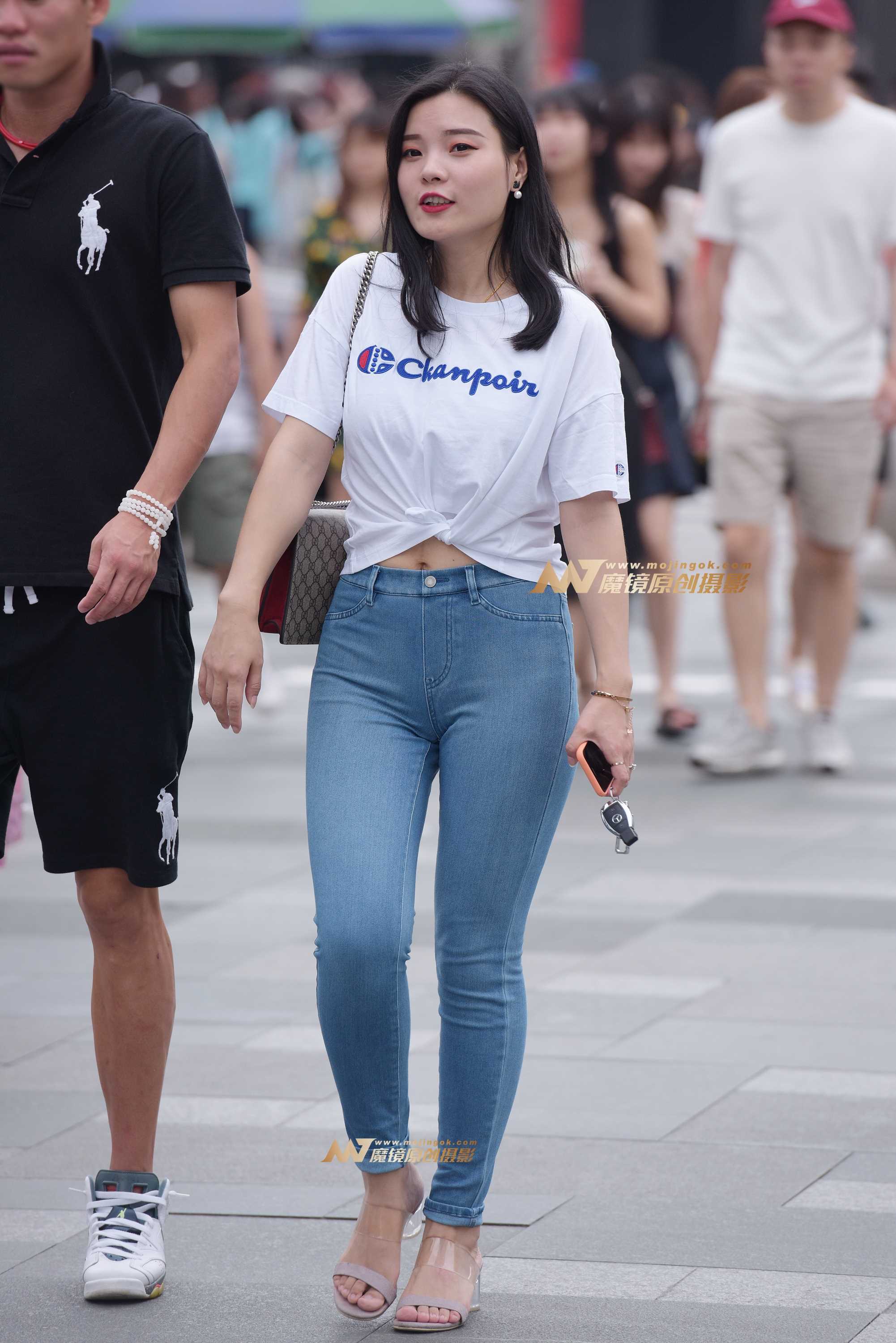 34595-0snatju5fqe.jpg