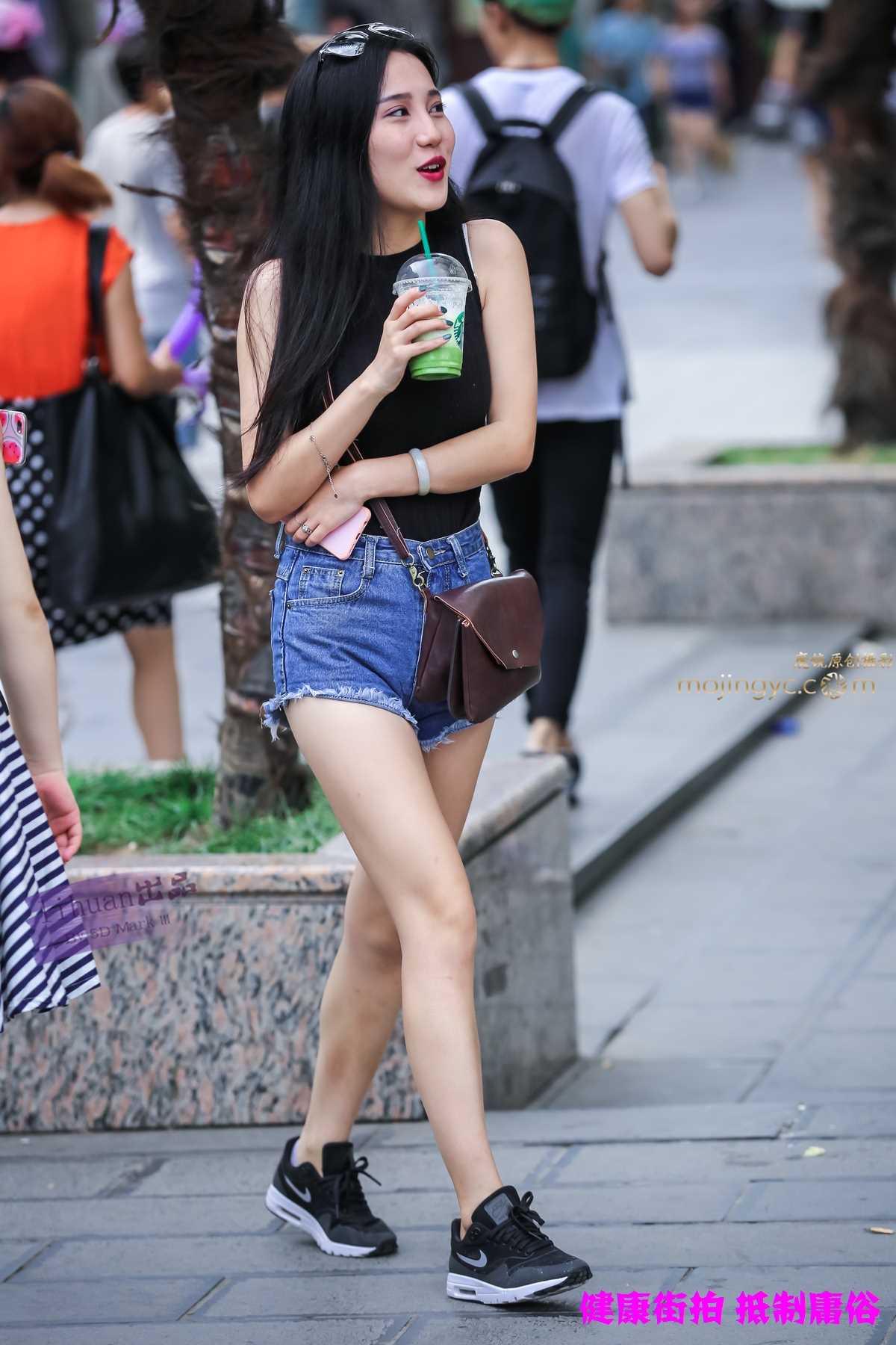 14002-4hlea3ux1kp.jpg