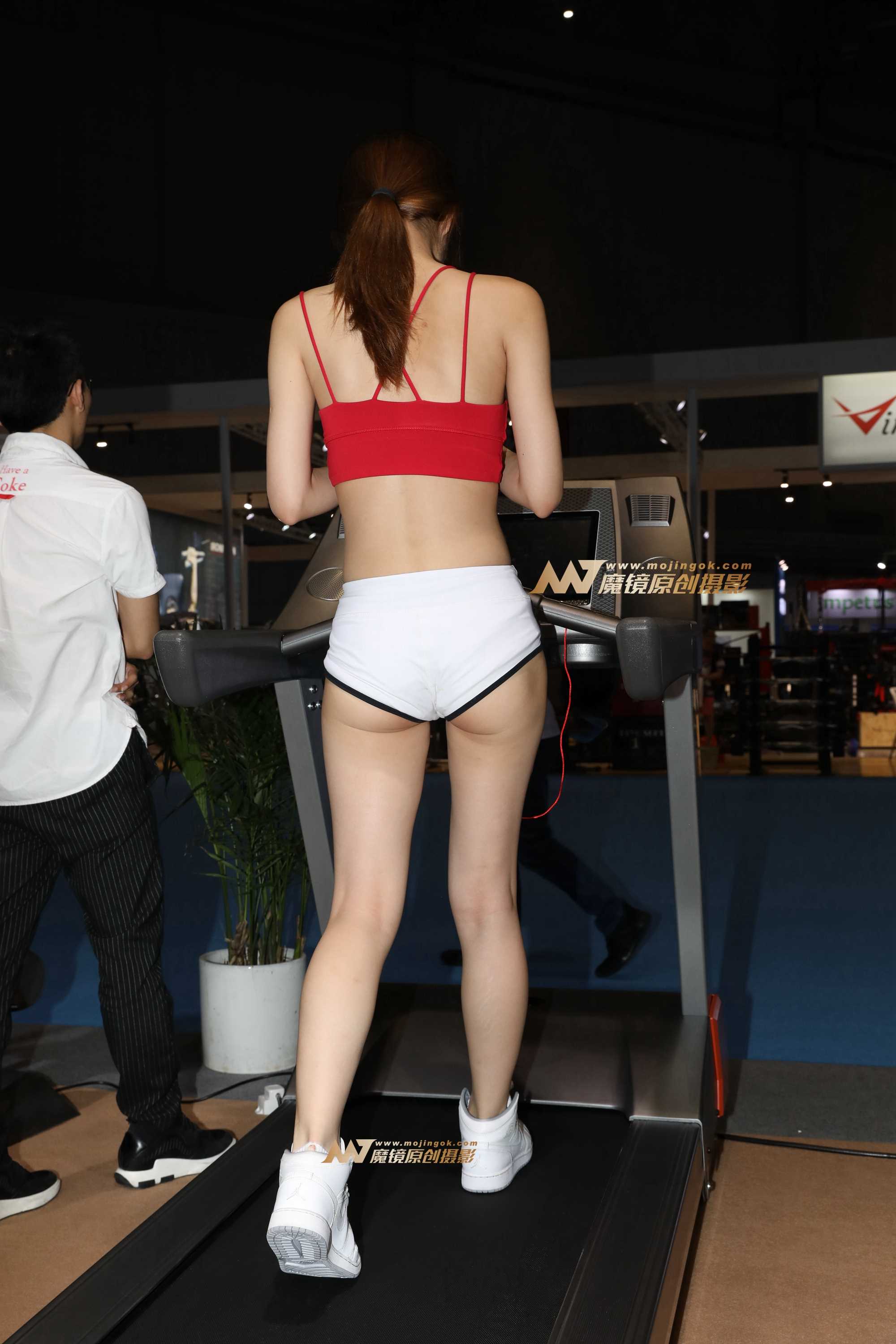 29297-z2x5k1gjxow.jpg