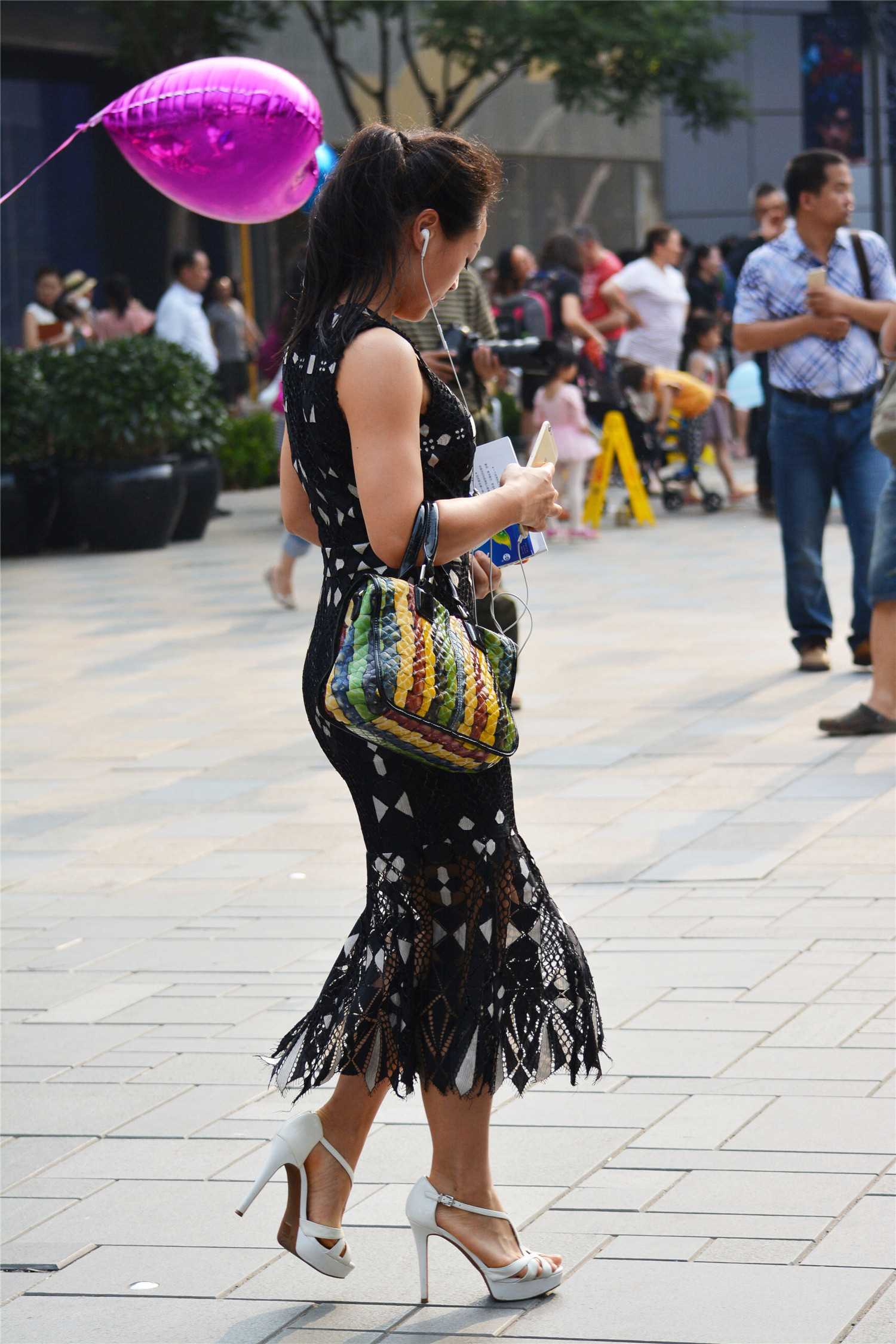 9871-x5muvkpf350.jpg