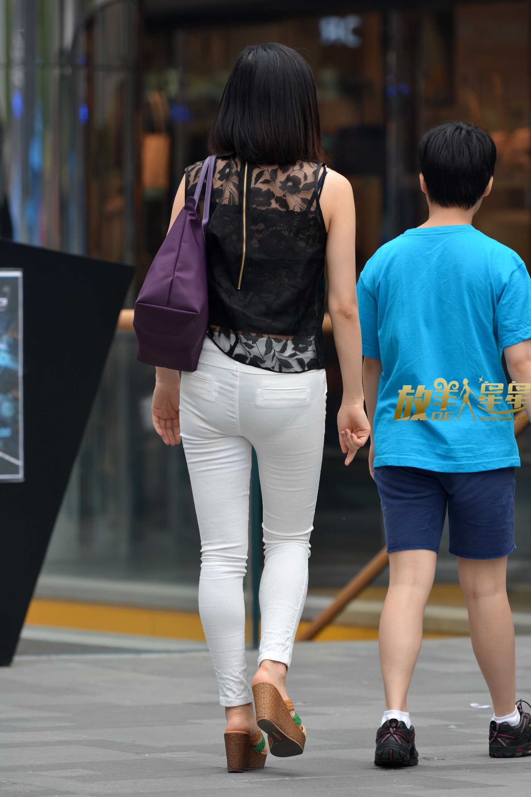 13381-g1cl021wyx5.jpg