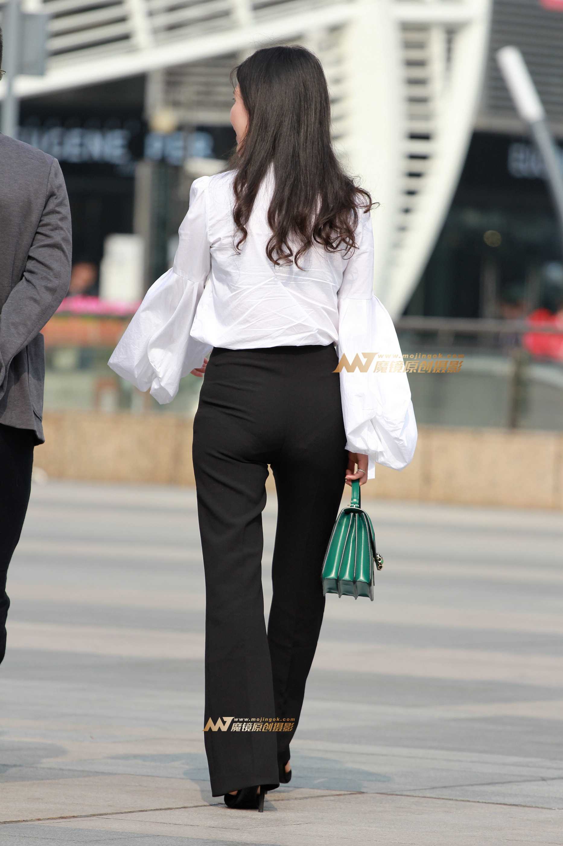 22715-igphlp3cwnv.jpg