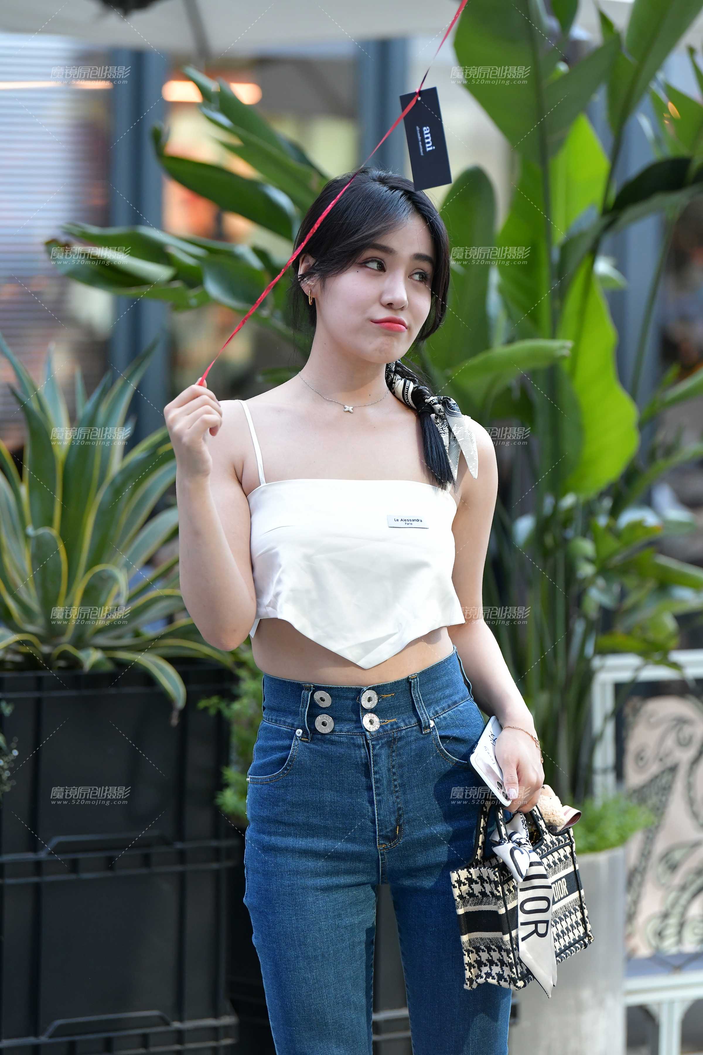 46938-so4hbzldvis.jpg