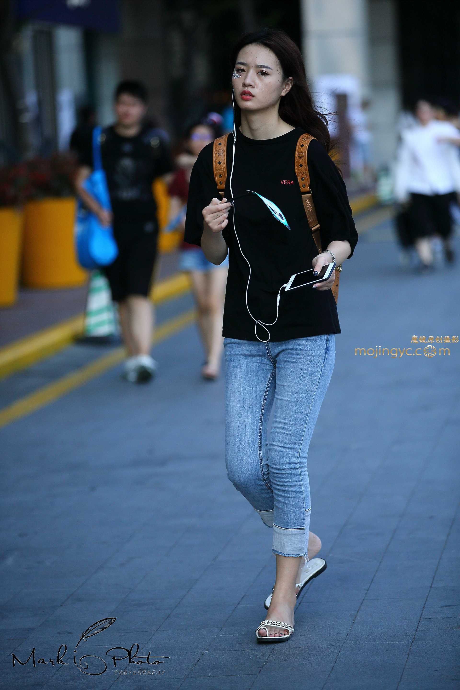 18303-zy5iwiu40a1.jpg