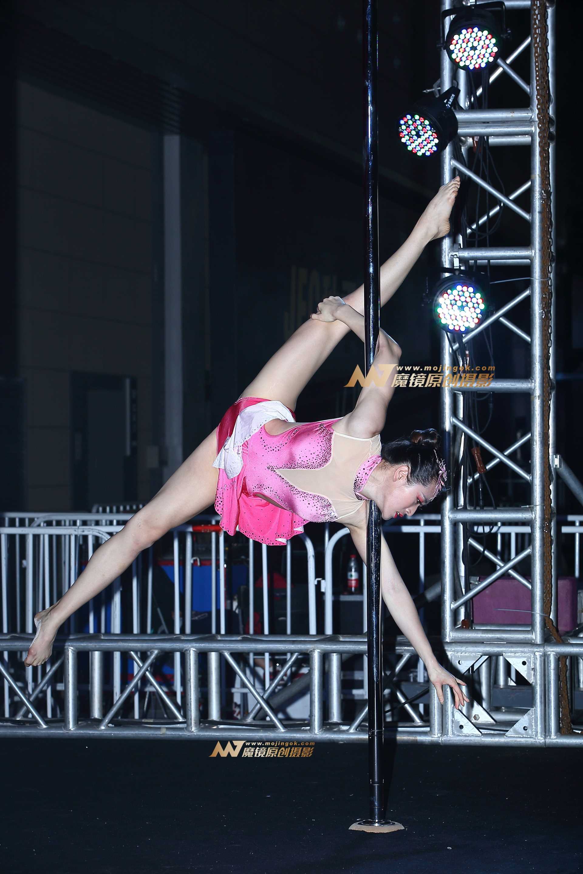 20115-tijwqjjw14w.jpg