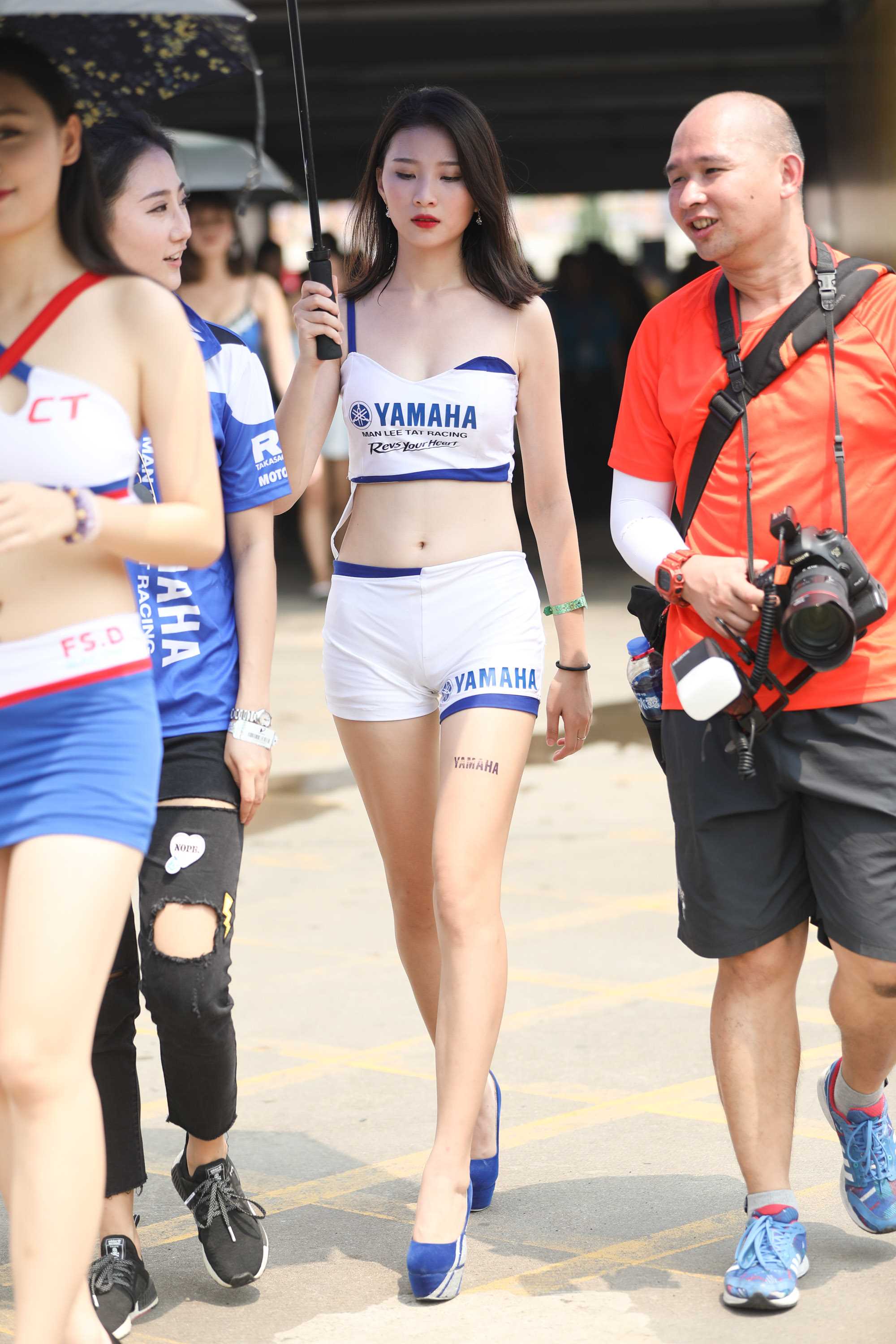 23942-kij2c4b2er4.jpg