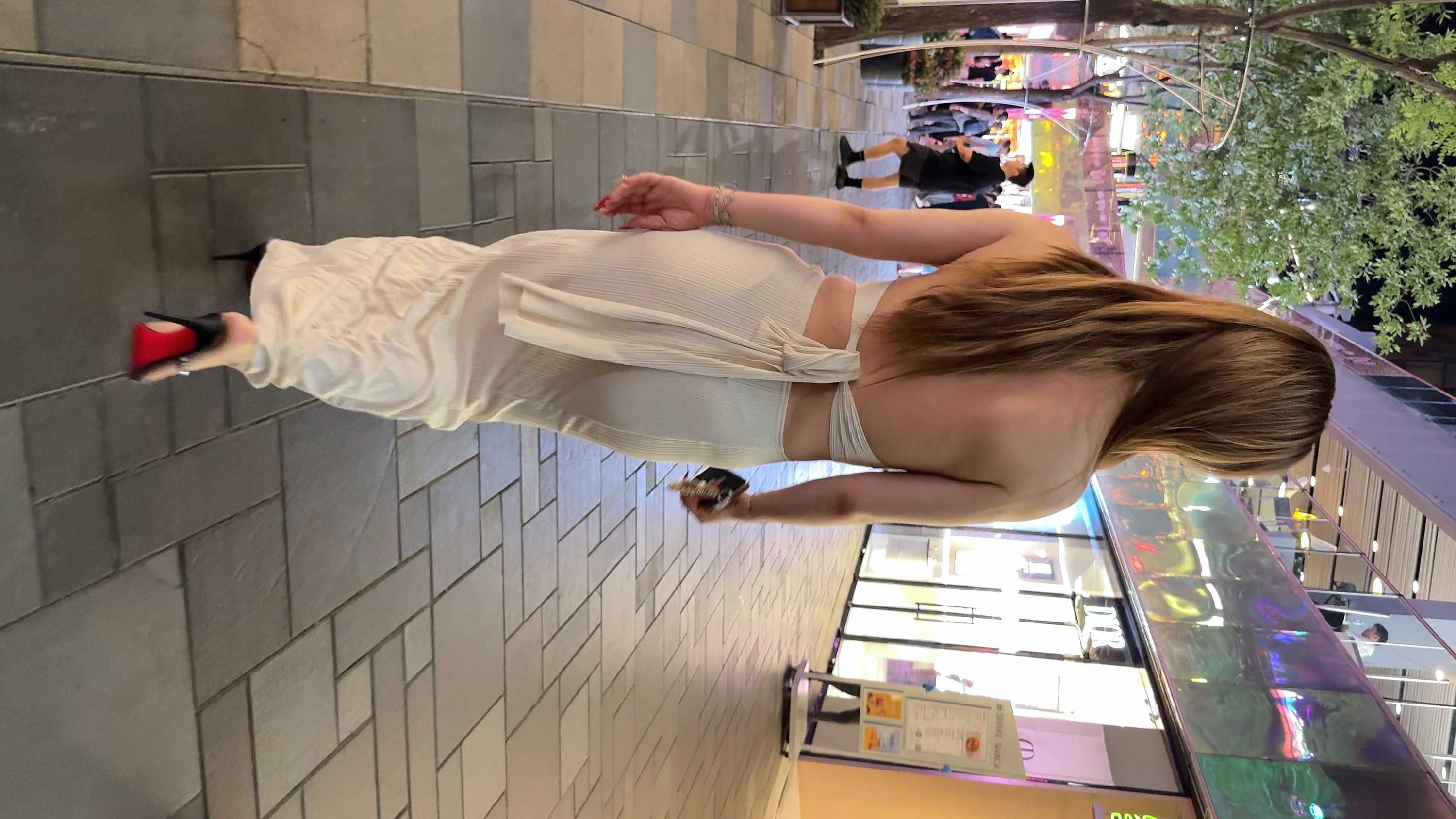 54676-mzjpqyjddun.jpg