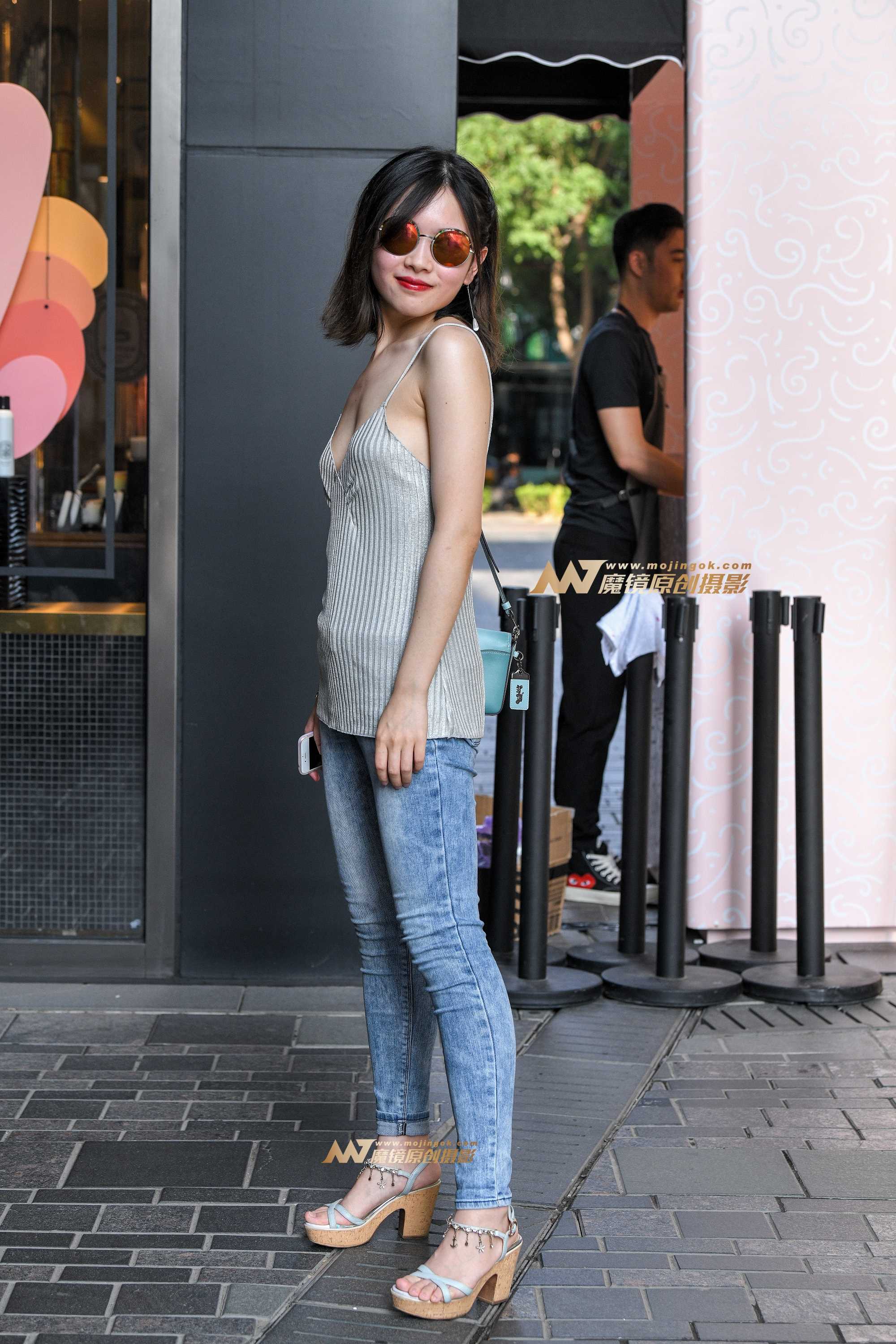 26301-12q4tyipj3m.jpg