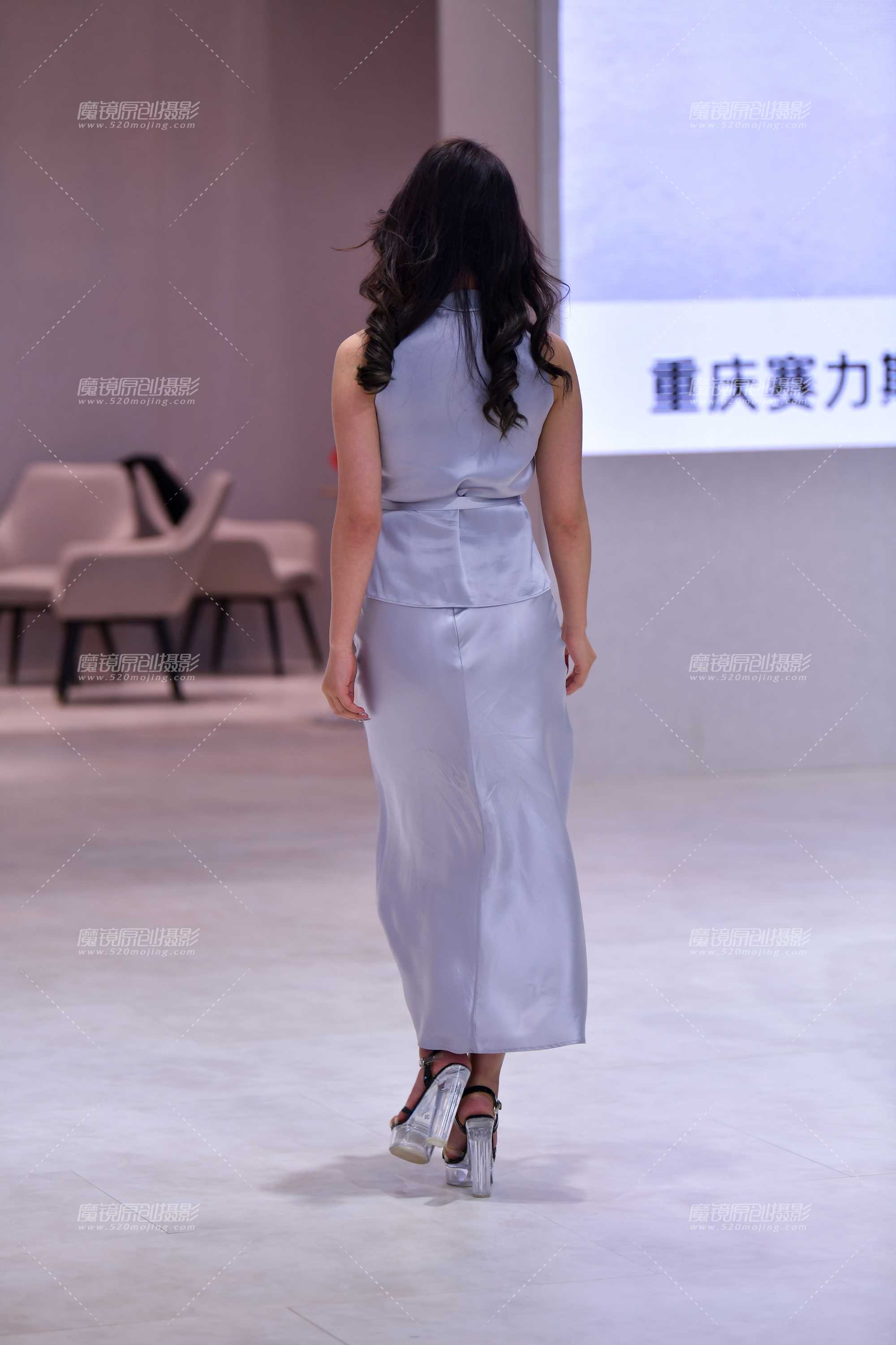 53140-nkaf5wbb1ze.jpg