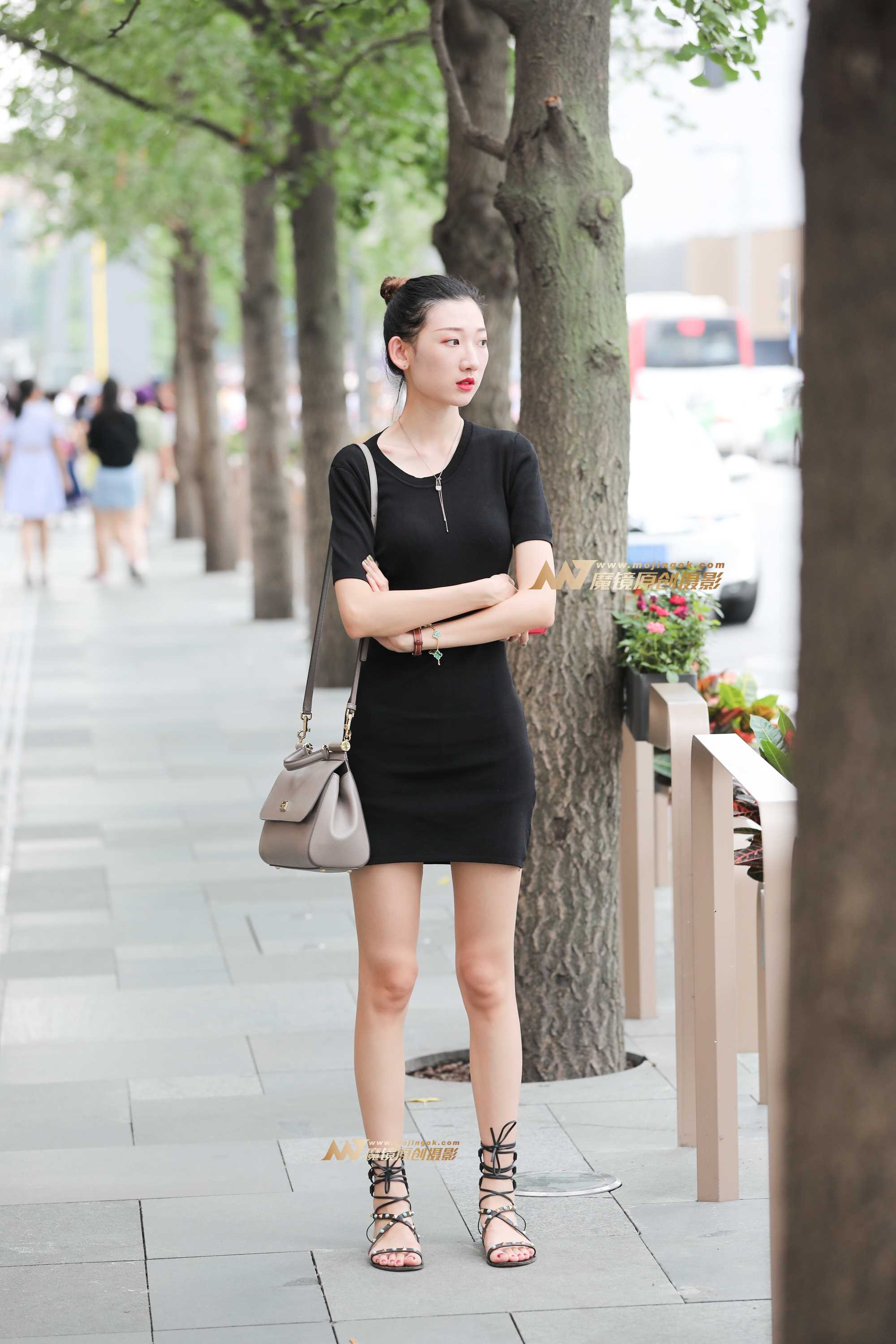 25614-ftkg02hcnig.jpg