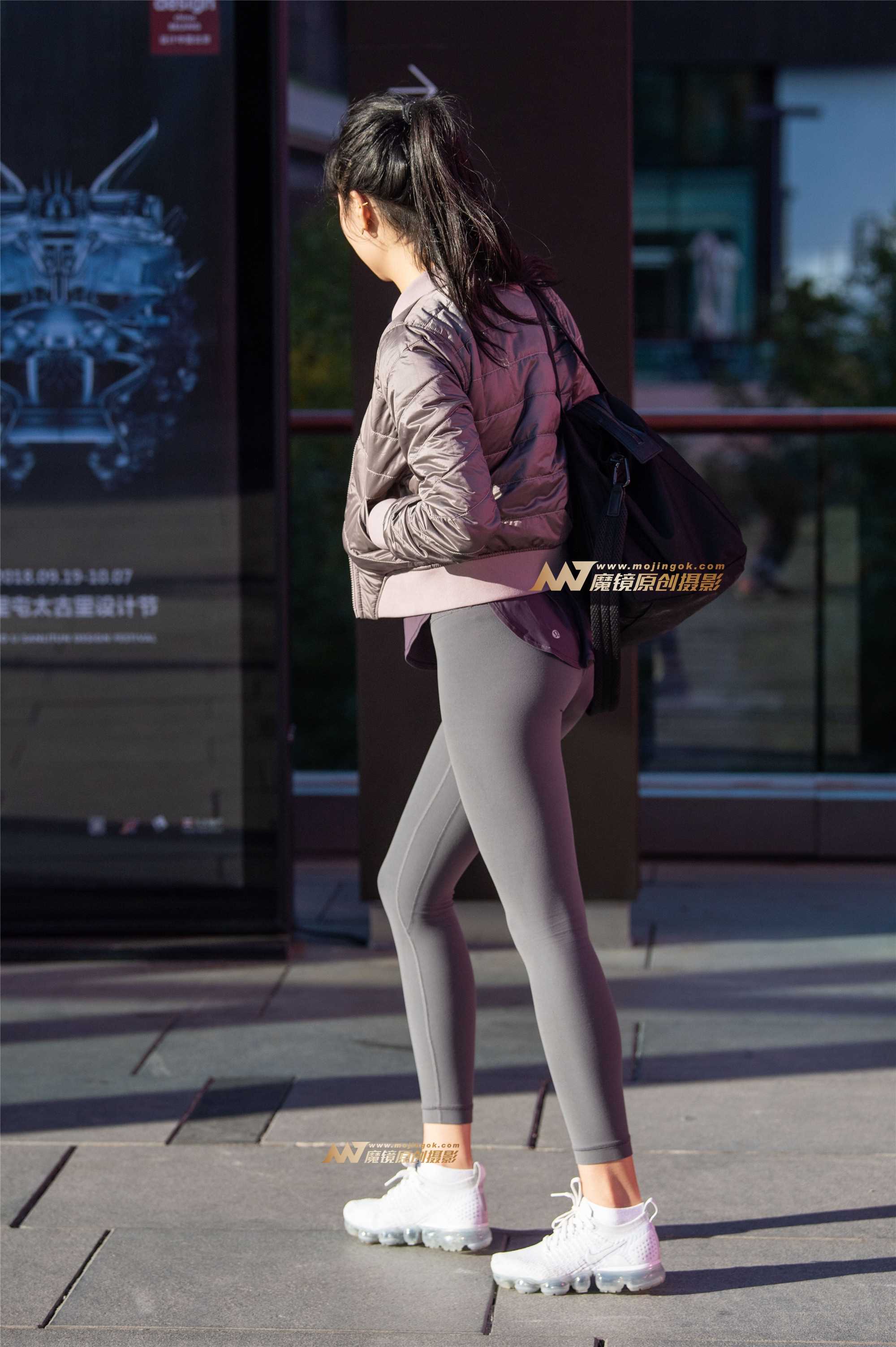 29402-042dewnpbil.jpg