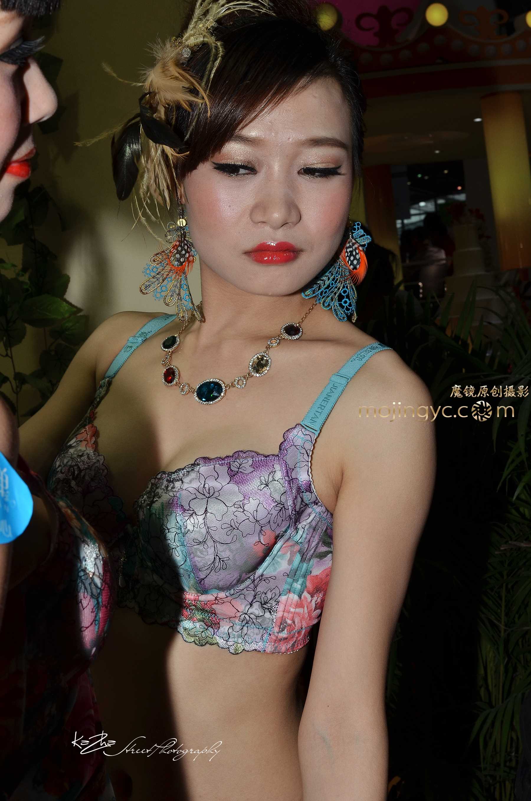 12003-c012oh4ckgs.jpg