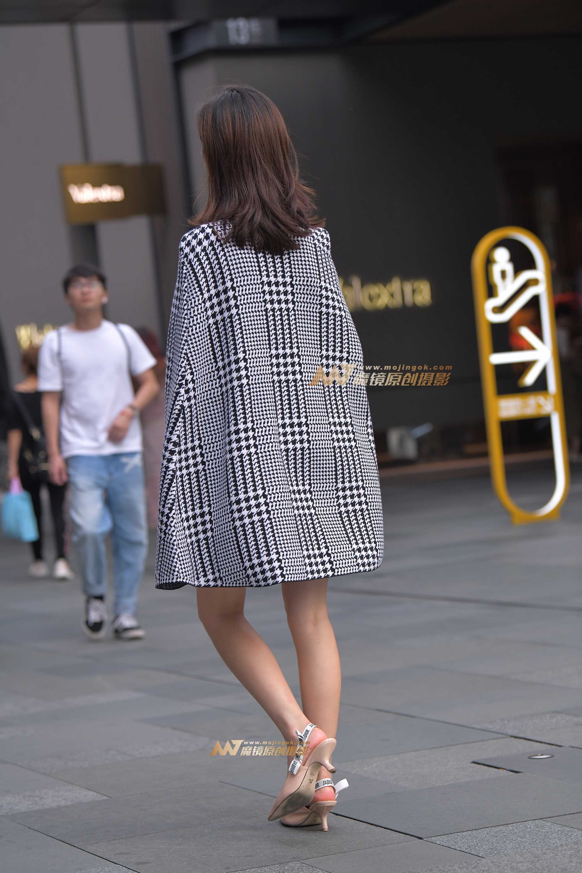 27241-xao05ahpdtb.jpg