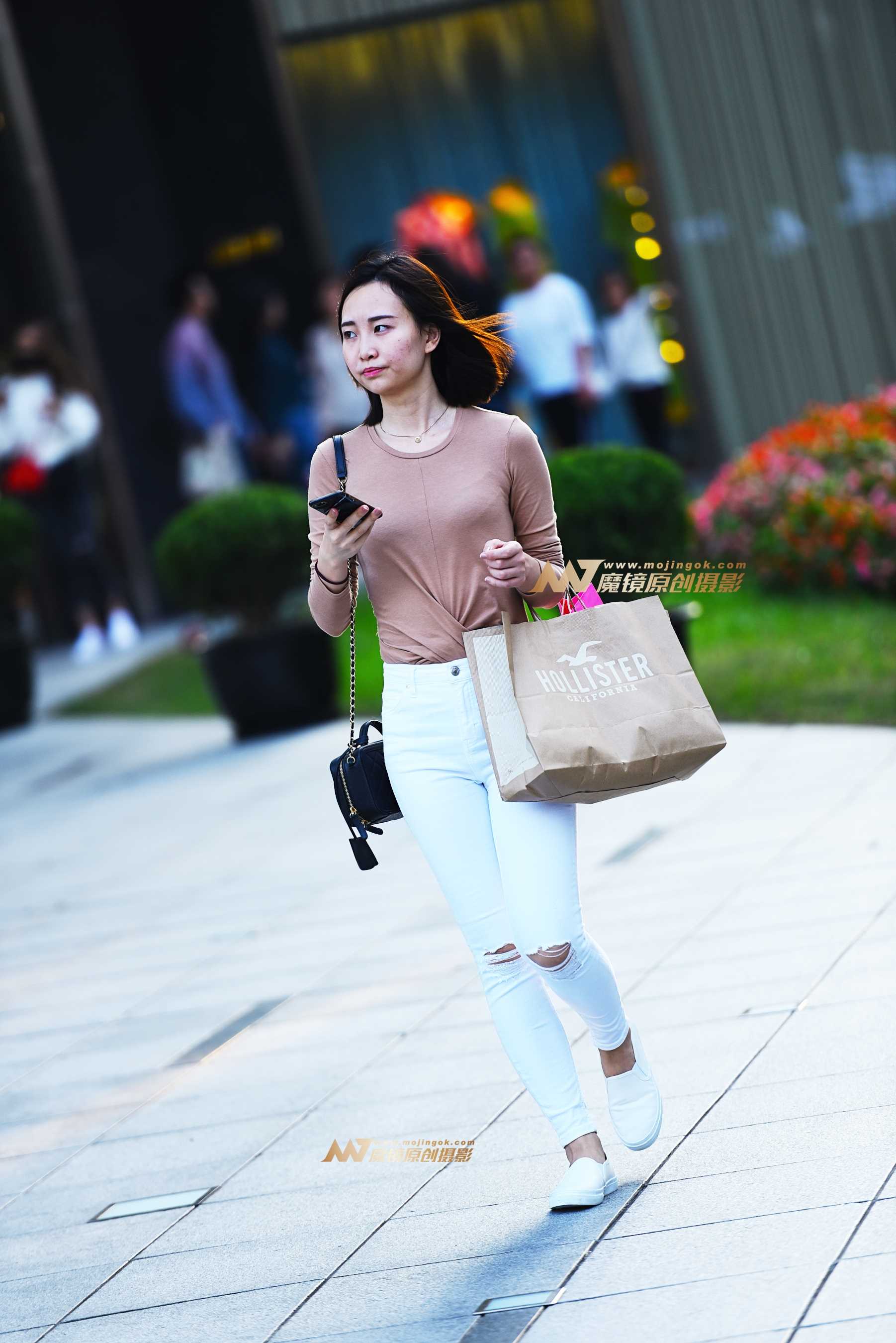 20050-5my01uoc2u0.jpg