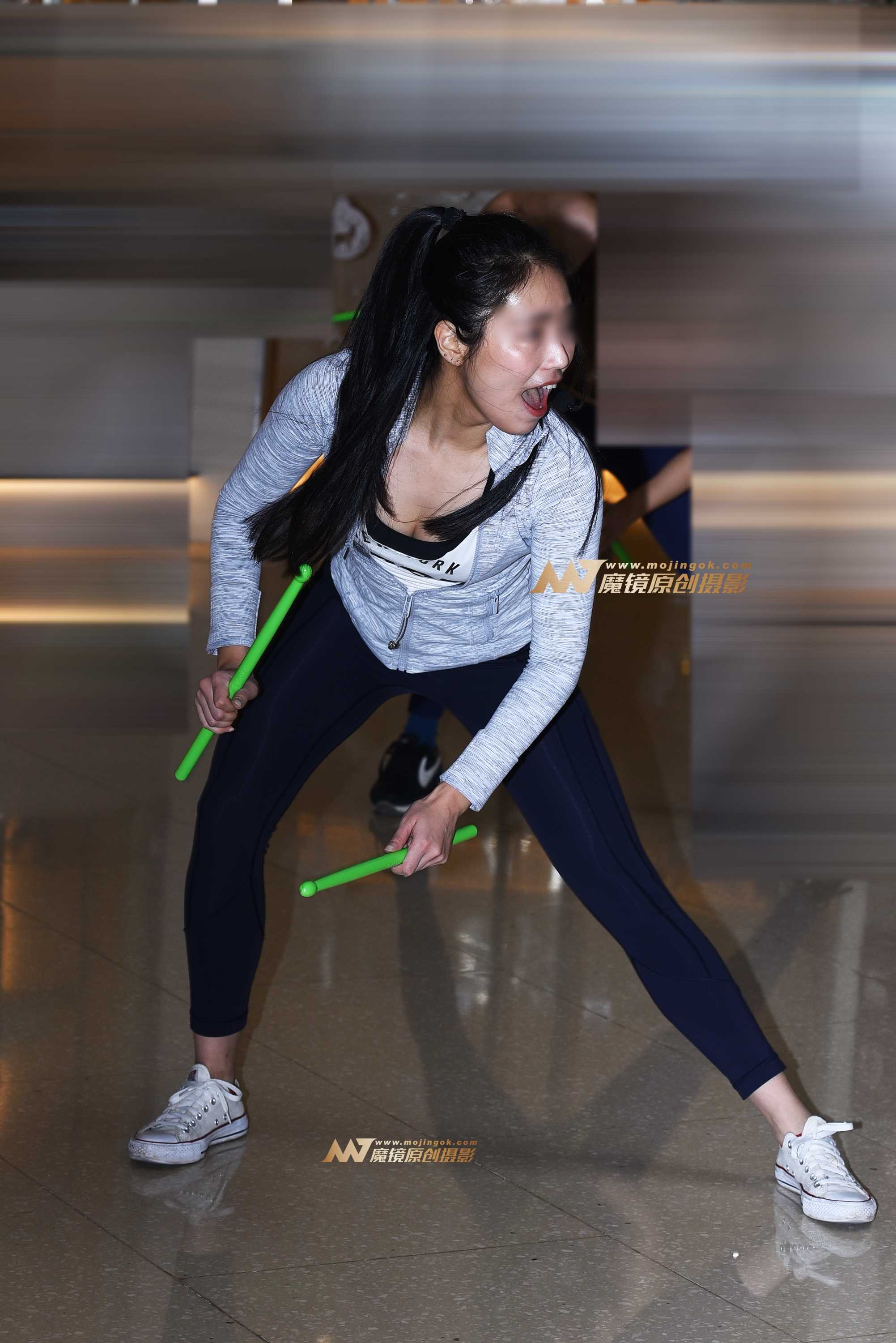 23012-2gmg34kjcr1.jpg