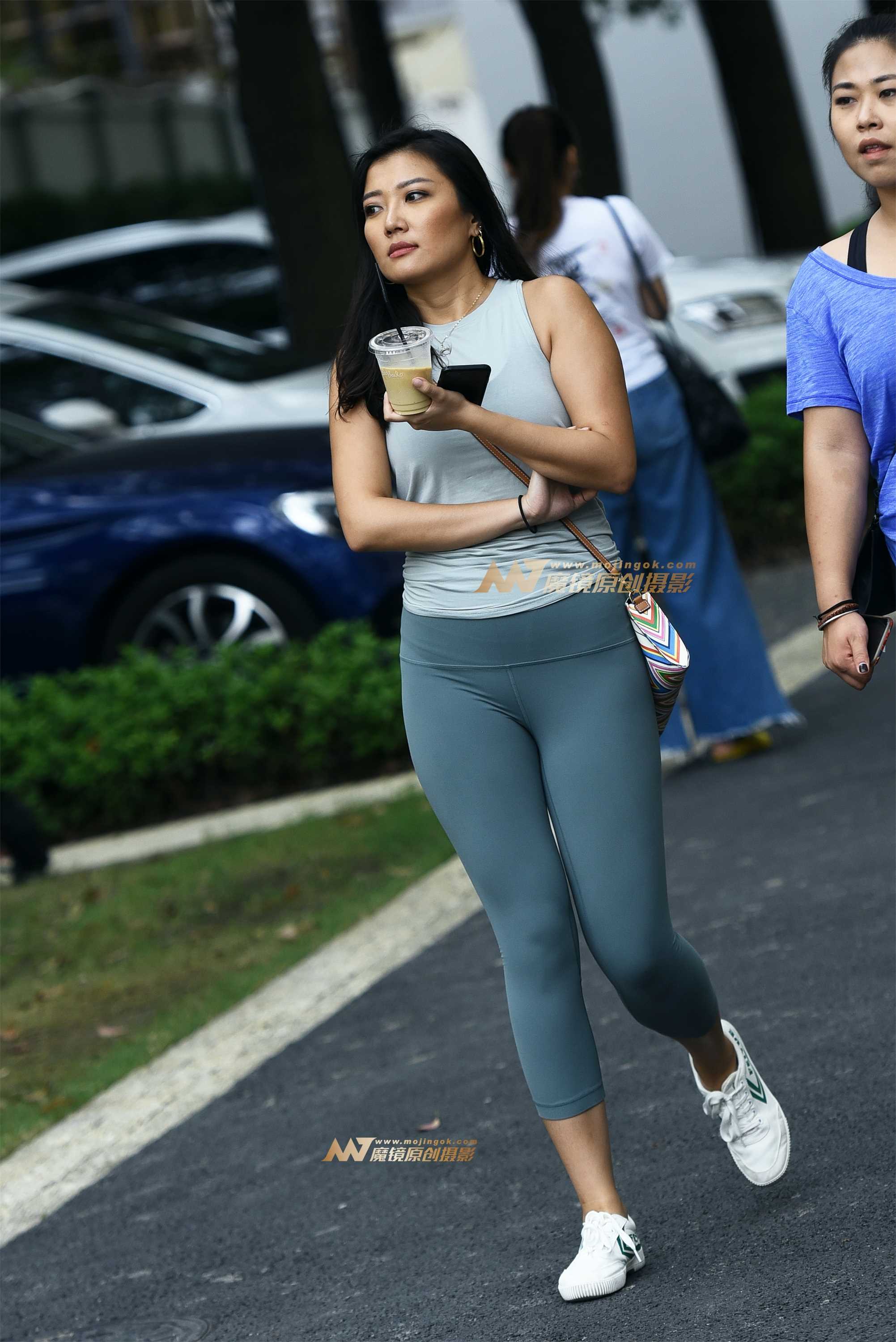 27238-aqalnabkv2q.jpg