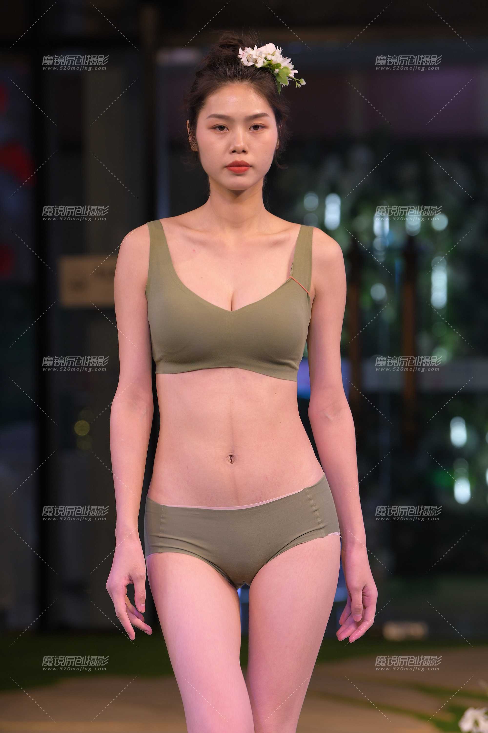 41009-e054liwbpip.jpg