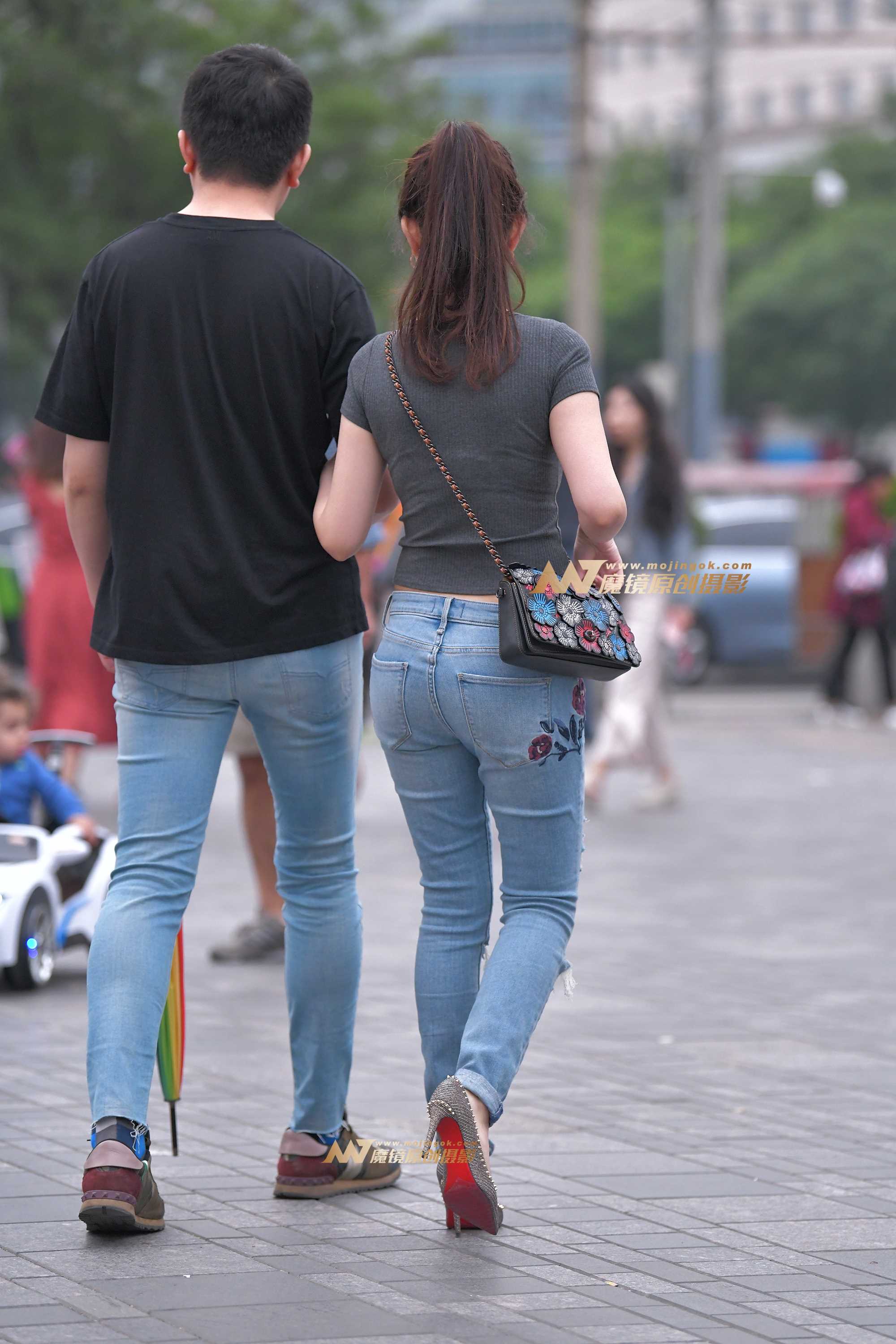 23481-2fi5053wm0y.jpg