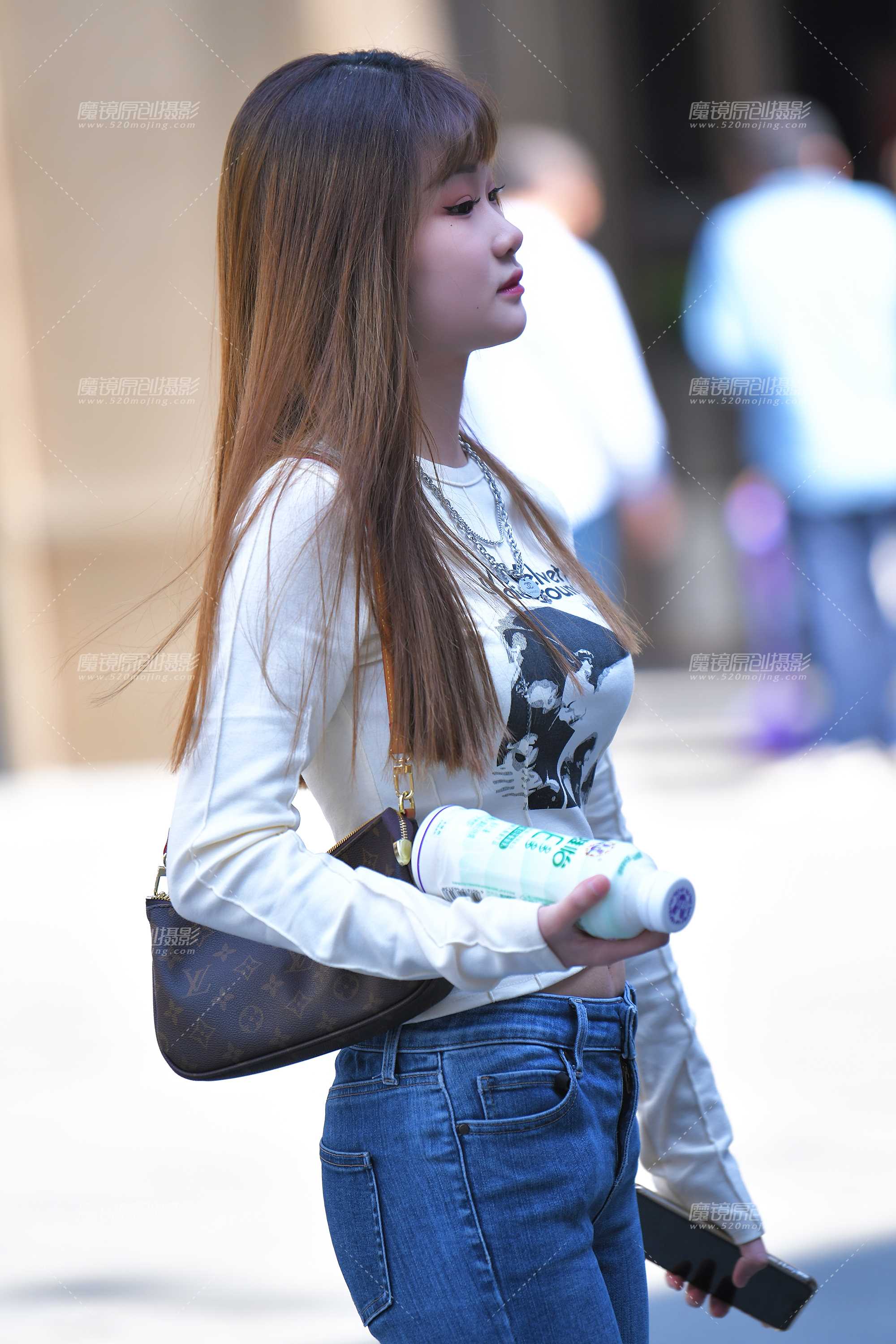 41689-qea1znbx0jb.jpg