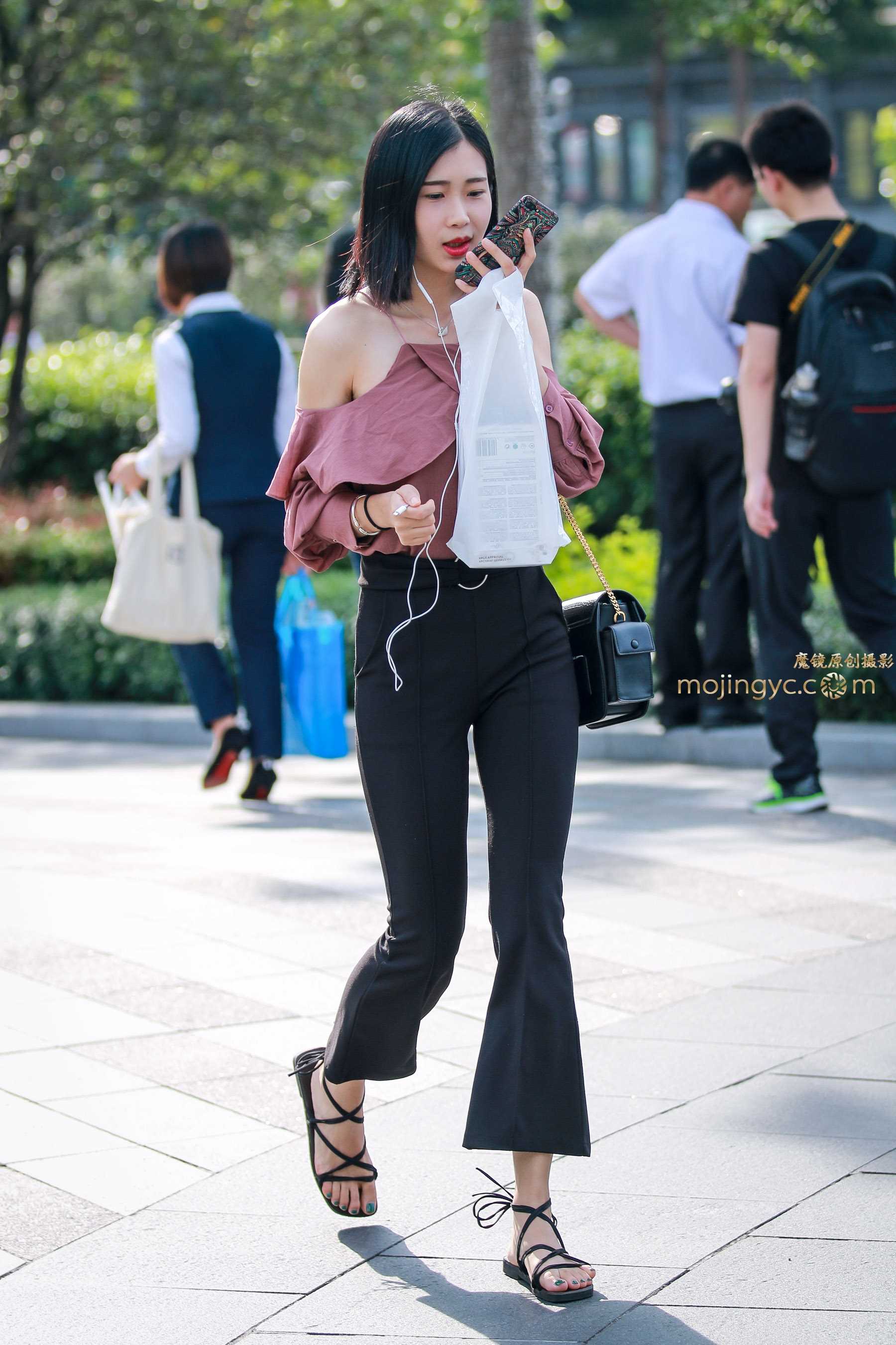 16049-nkgirld053t.jpg