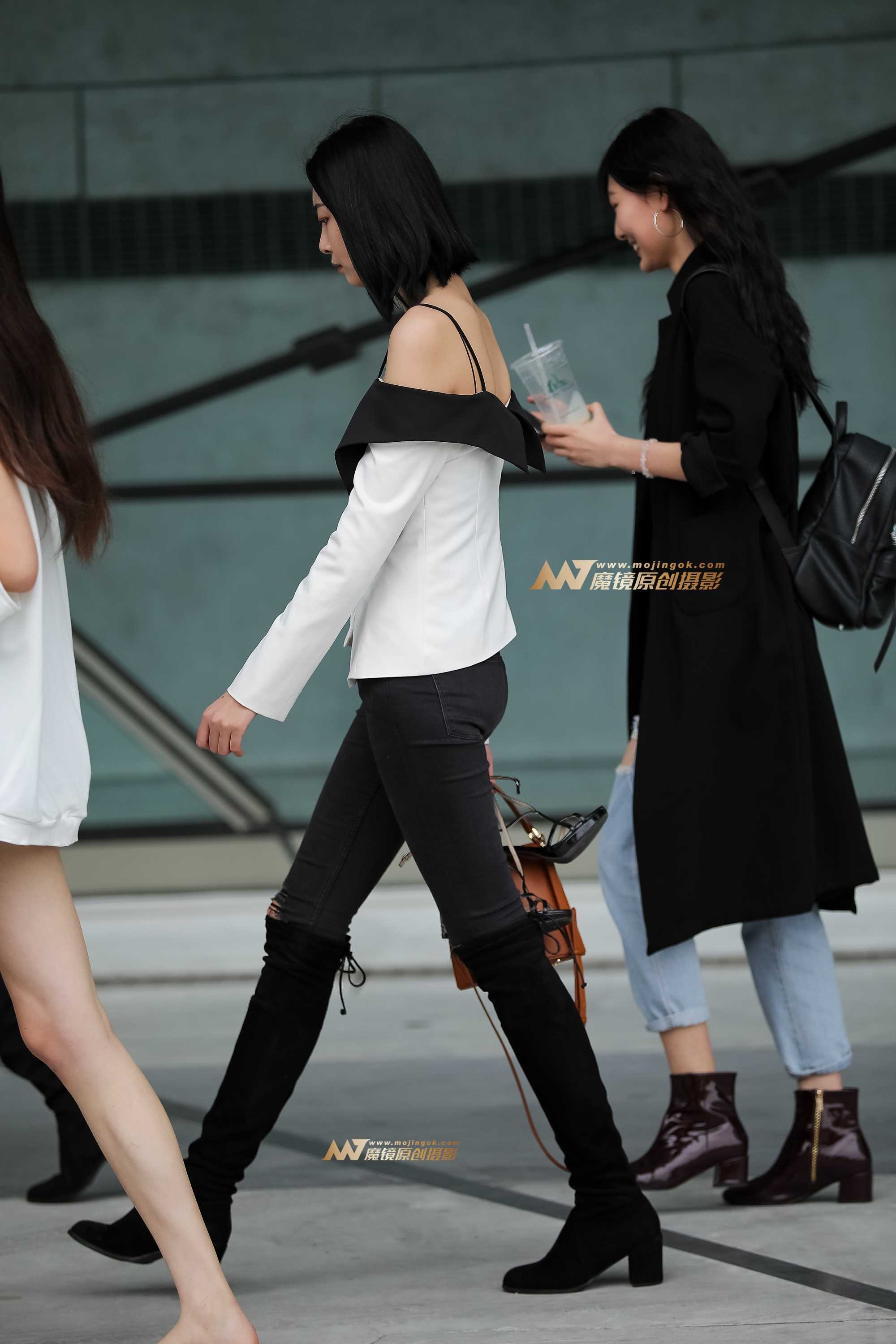 22744-4nd254fmht3.jpg