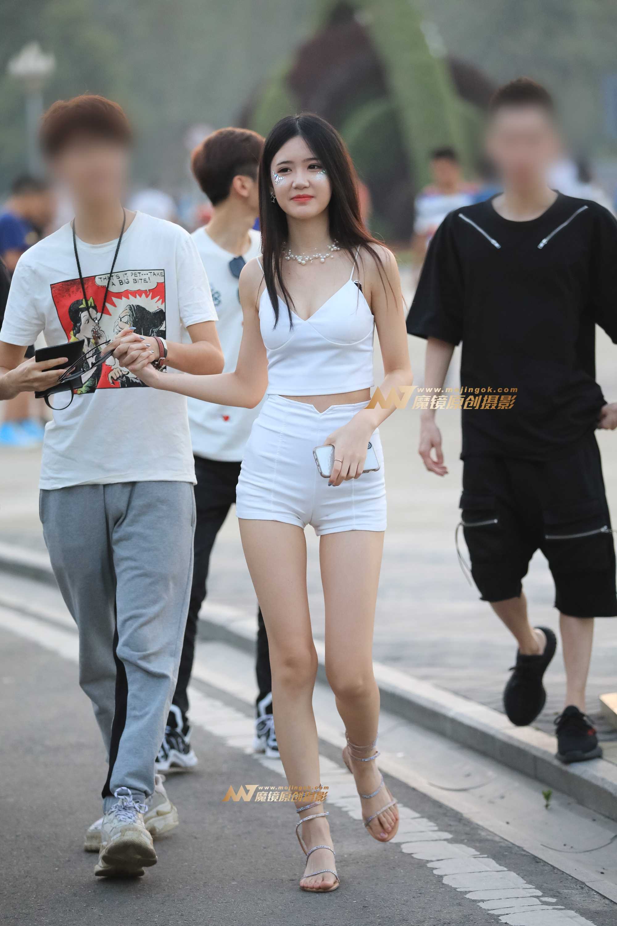 24082-hhqbzbeowo3.jpg