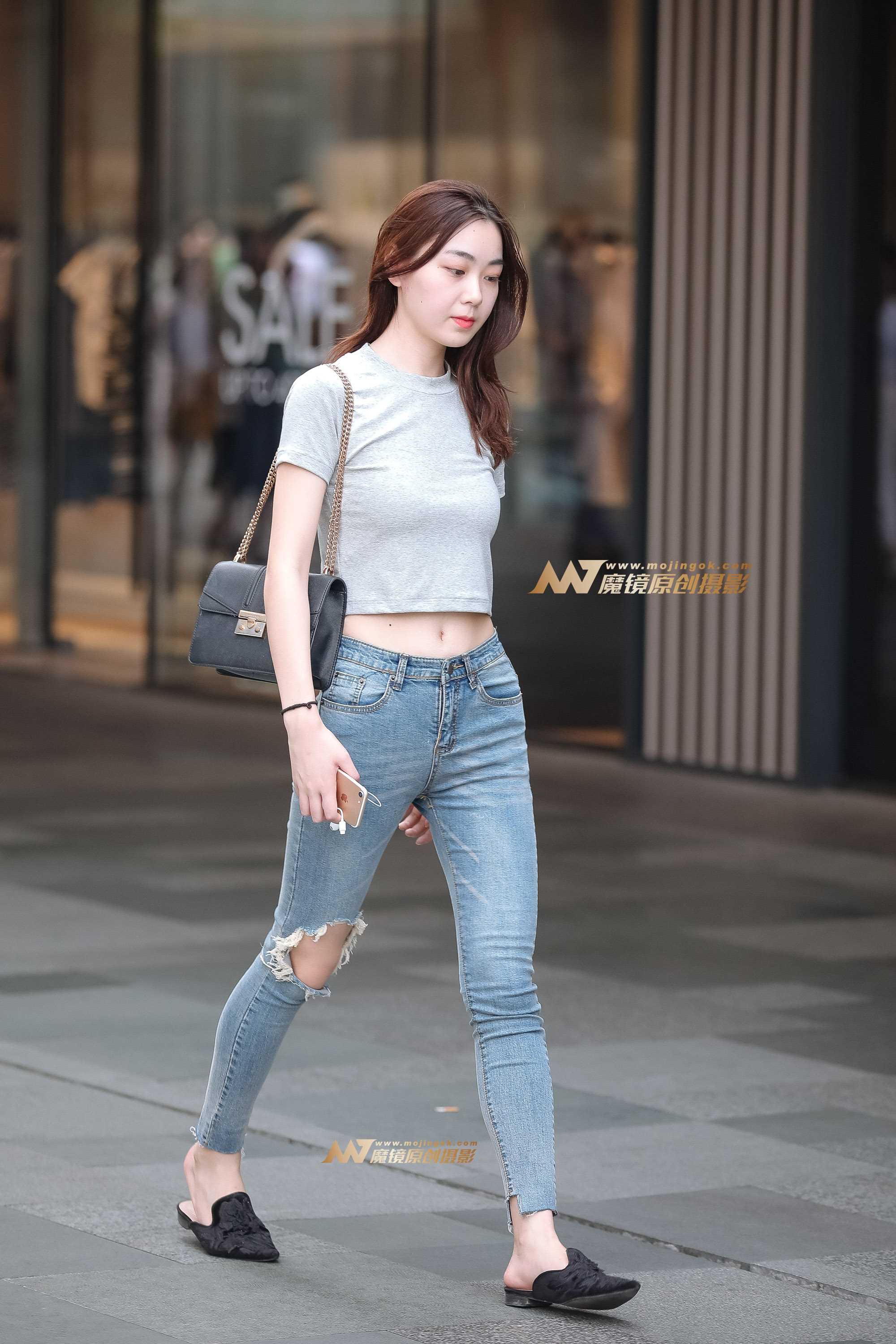 24381-prothqzzokl.jpg