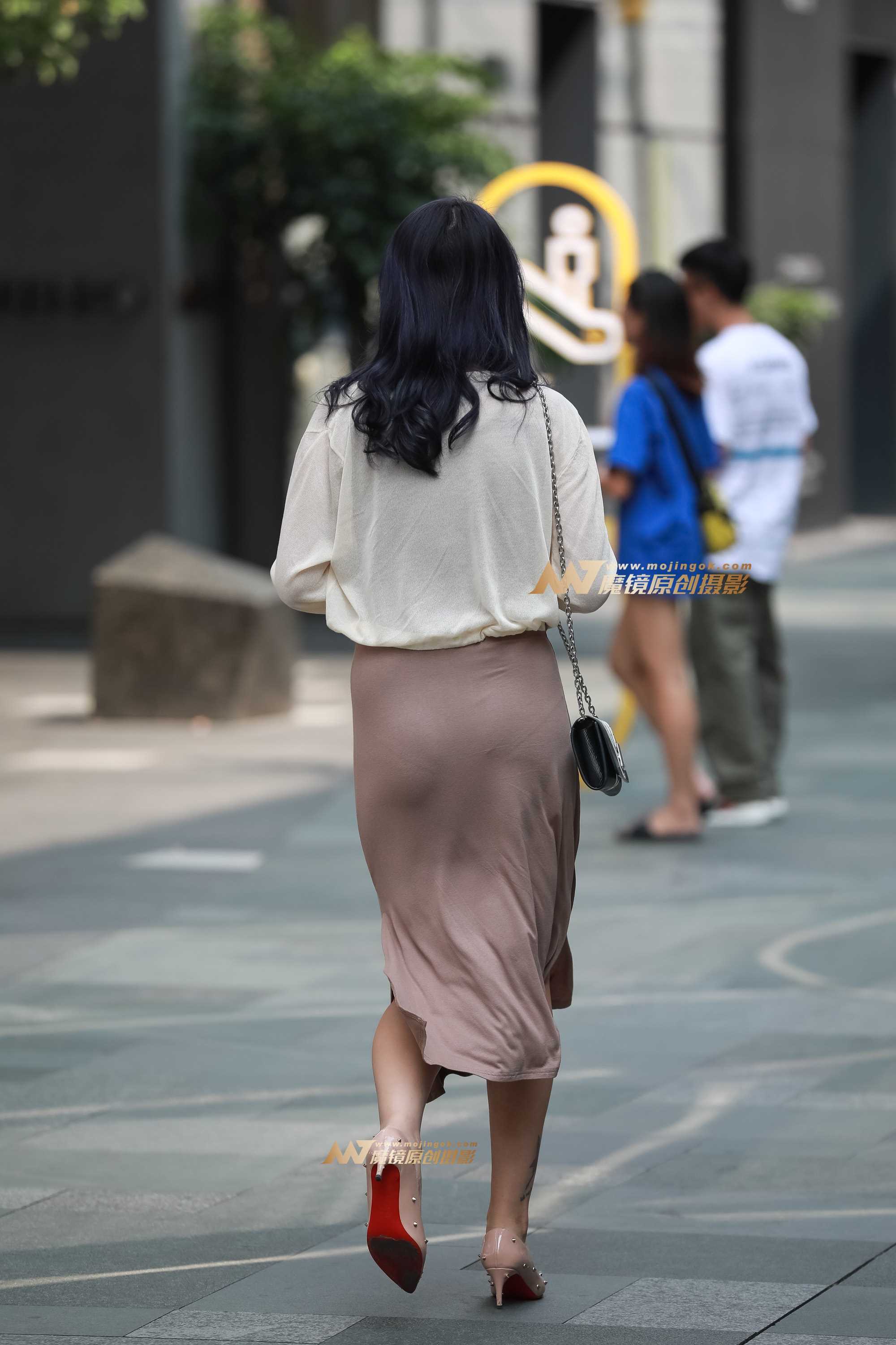 26625-4r13pdpeubv.jpg
