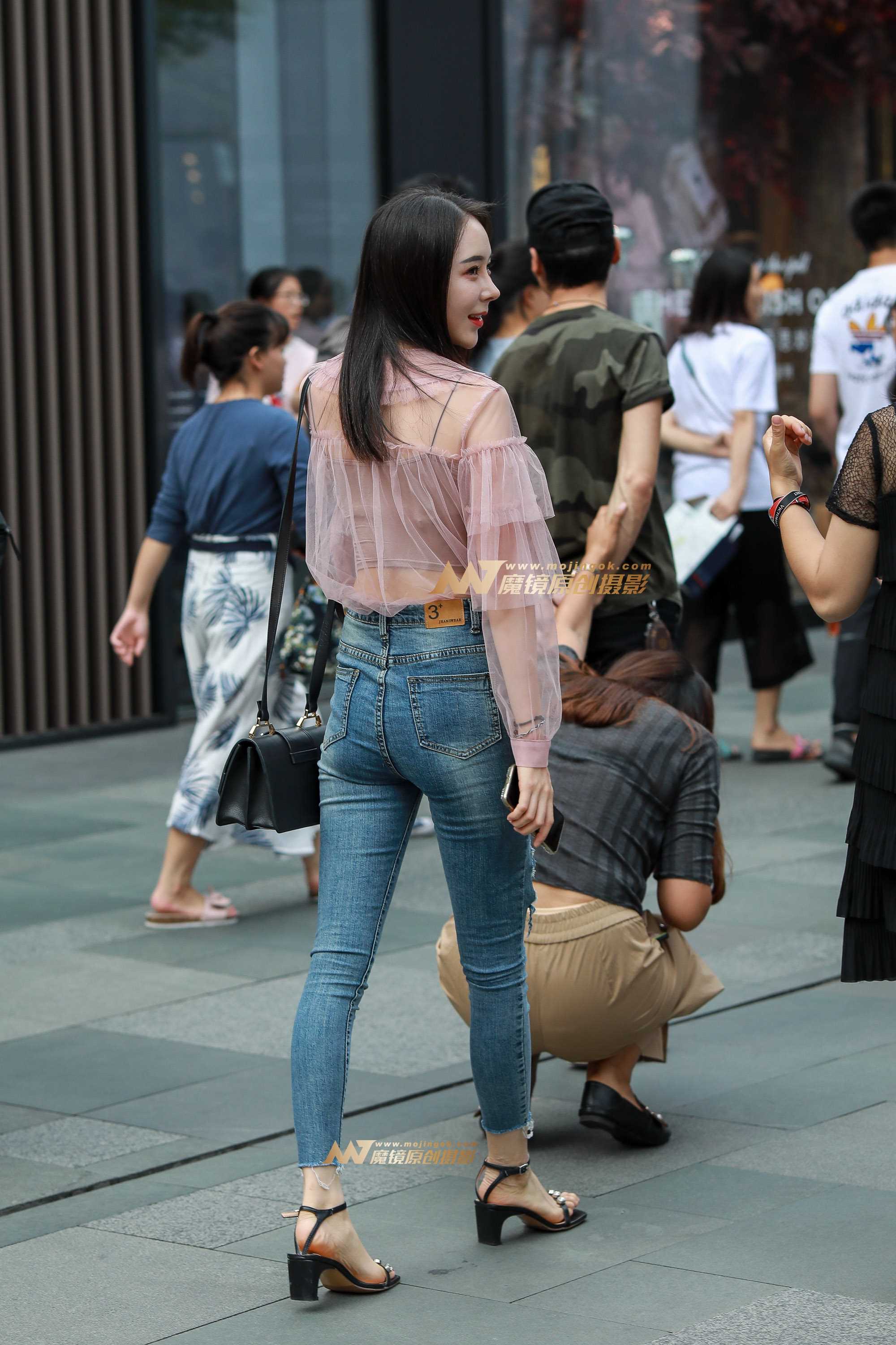 28222-r1qiokyij1d.jpg