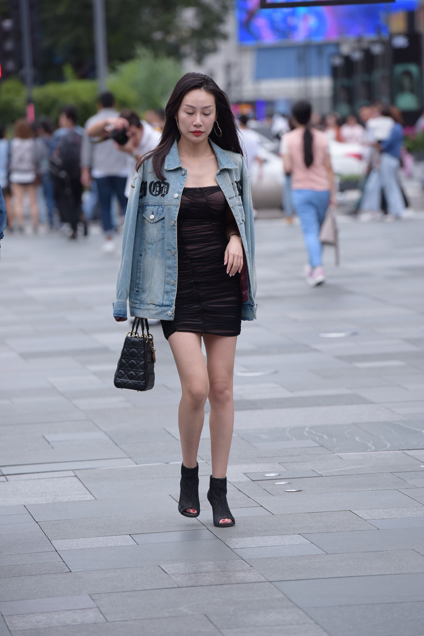 30357-nxe3pbzvxxc.jpg