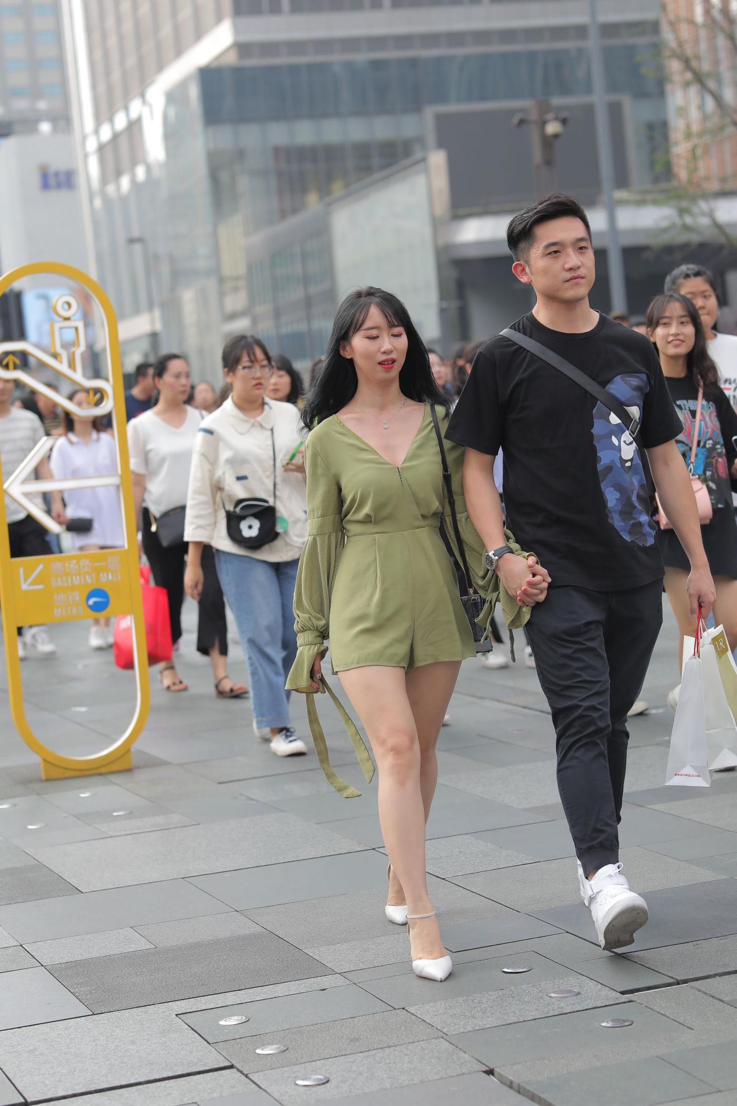 30425-r1qhi5tgatg.jpg