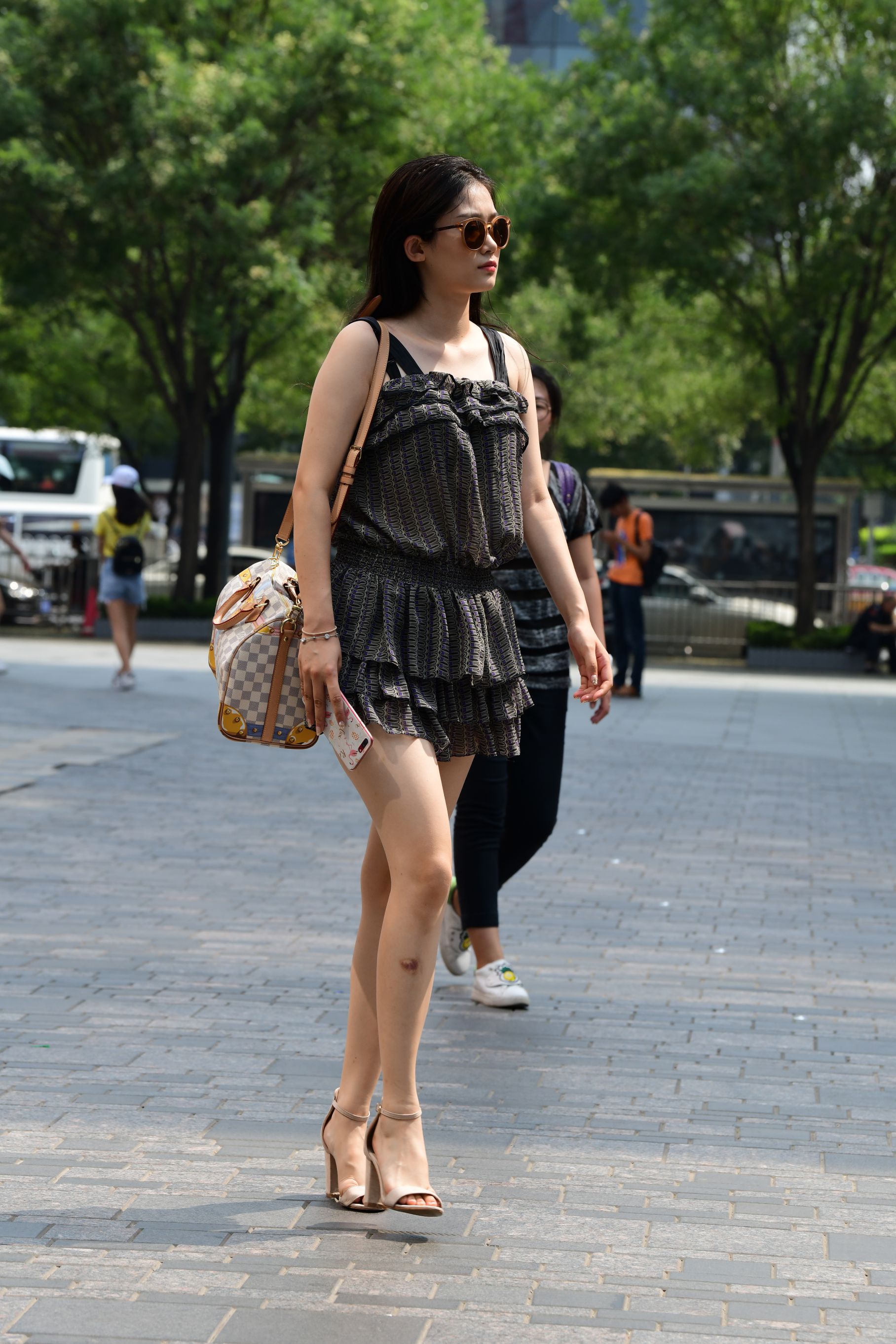 30552-ecwnikyrt0w.jpg
