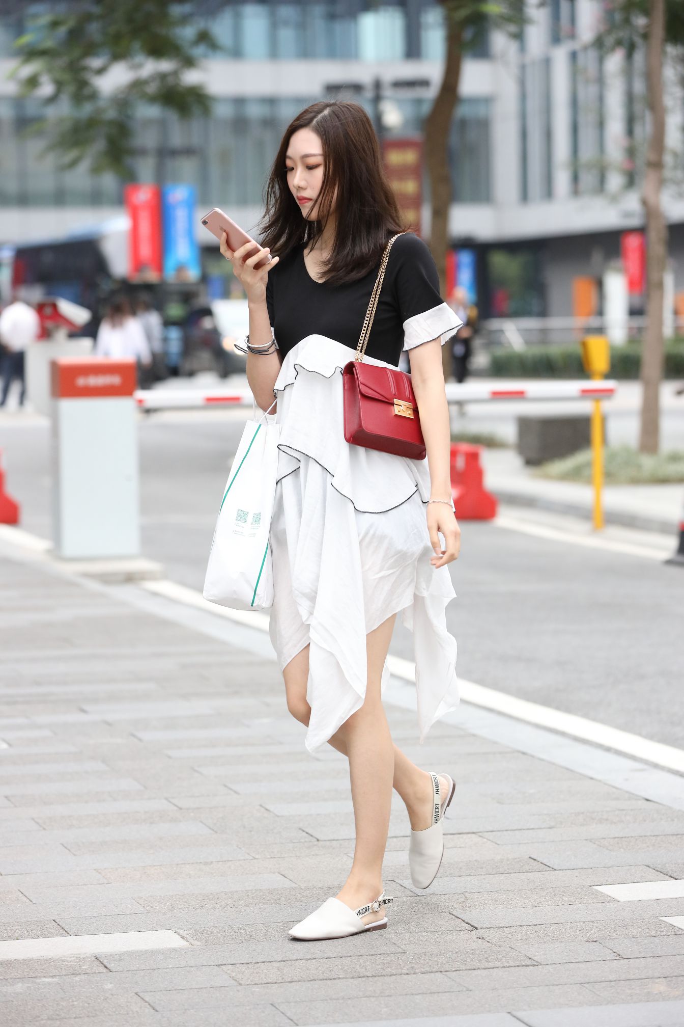 32349-r2bajncjrfl.jpg