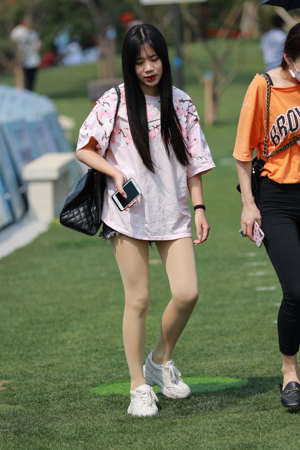 32425-kgc2nmxs1yy.jpg