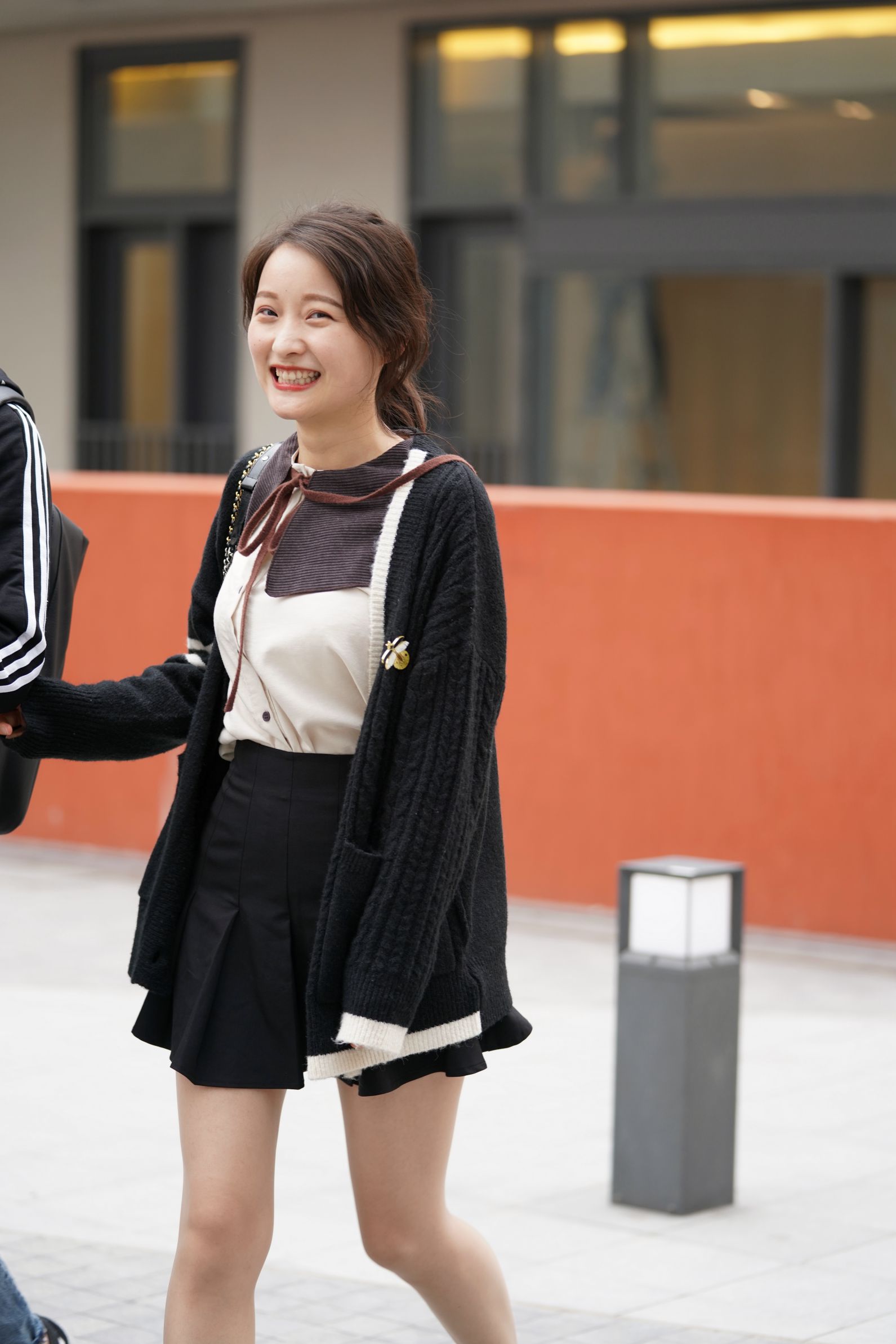34537-2cljljxze4m.jpg