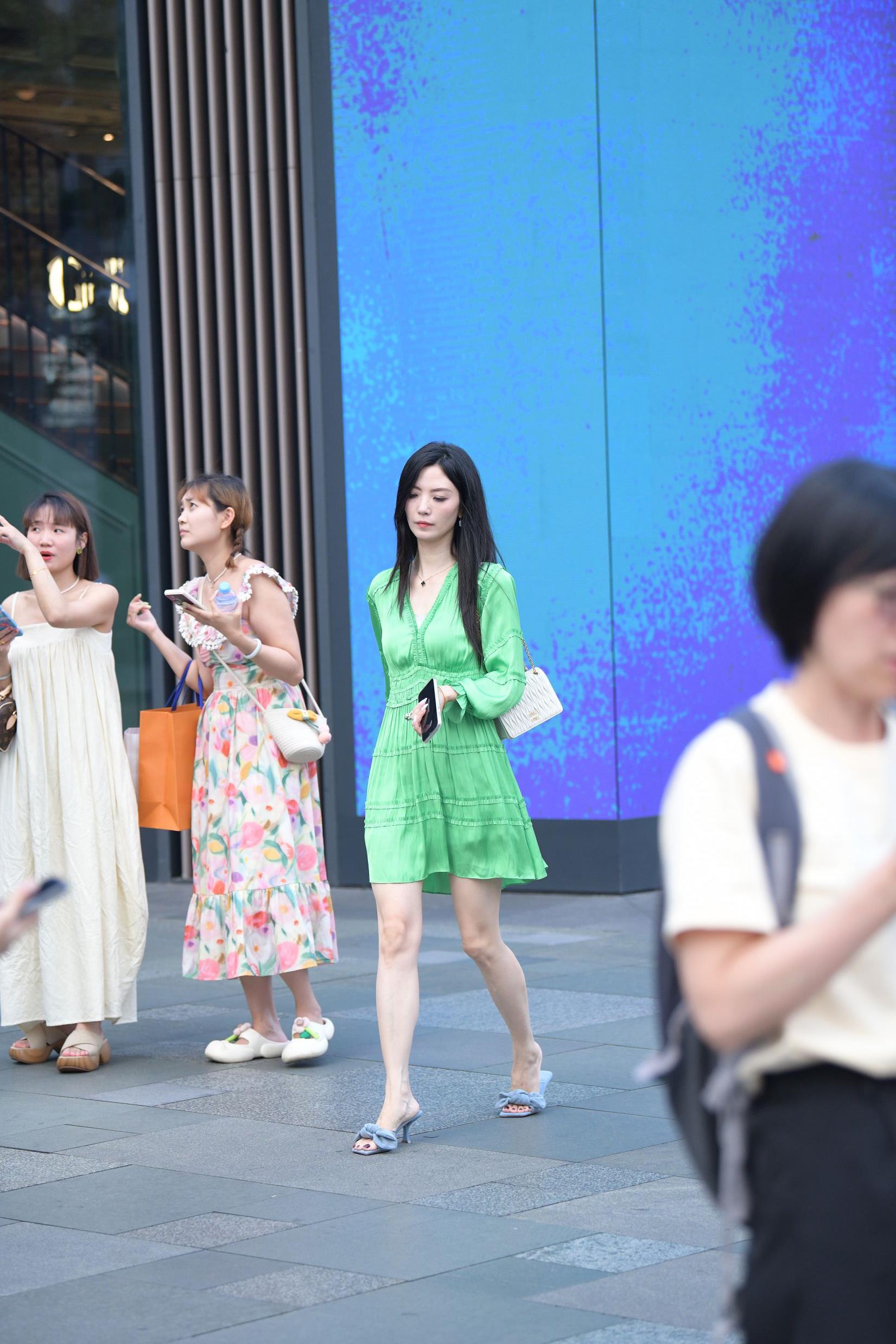 35277-0pm2ailb2ui.jpg