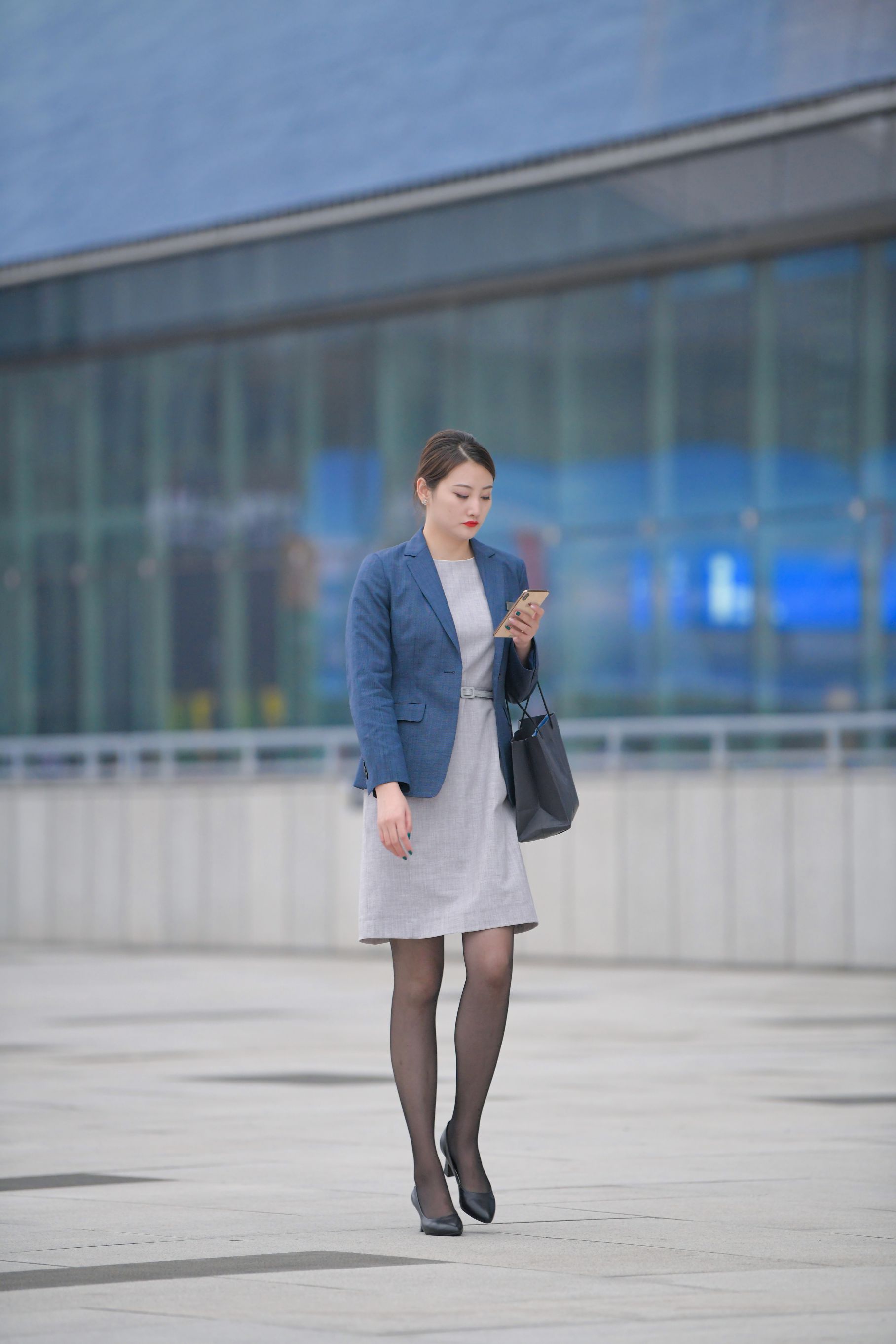 35039-adedixupa1w.jpg