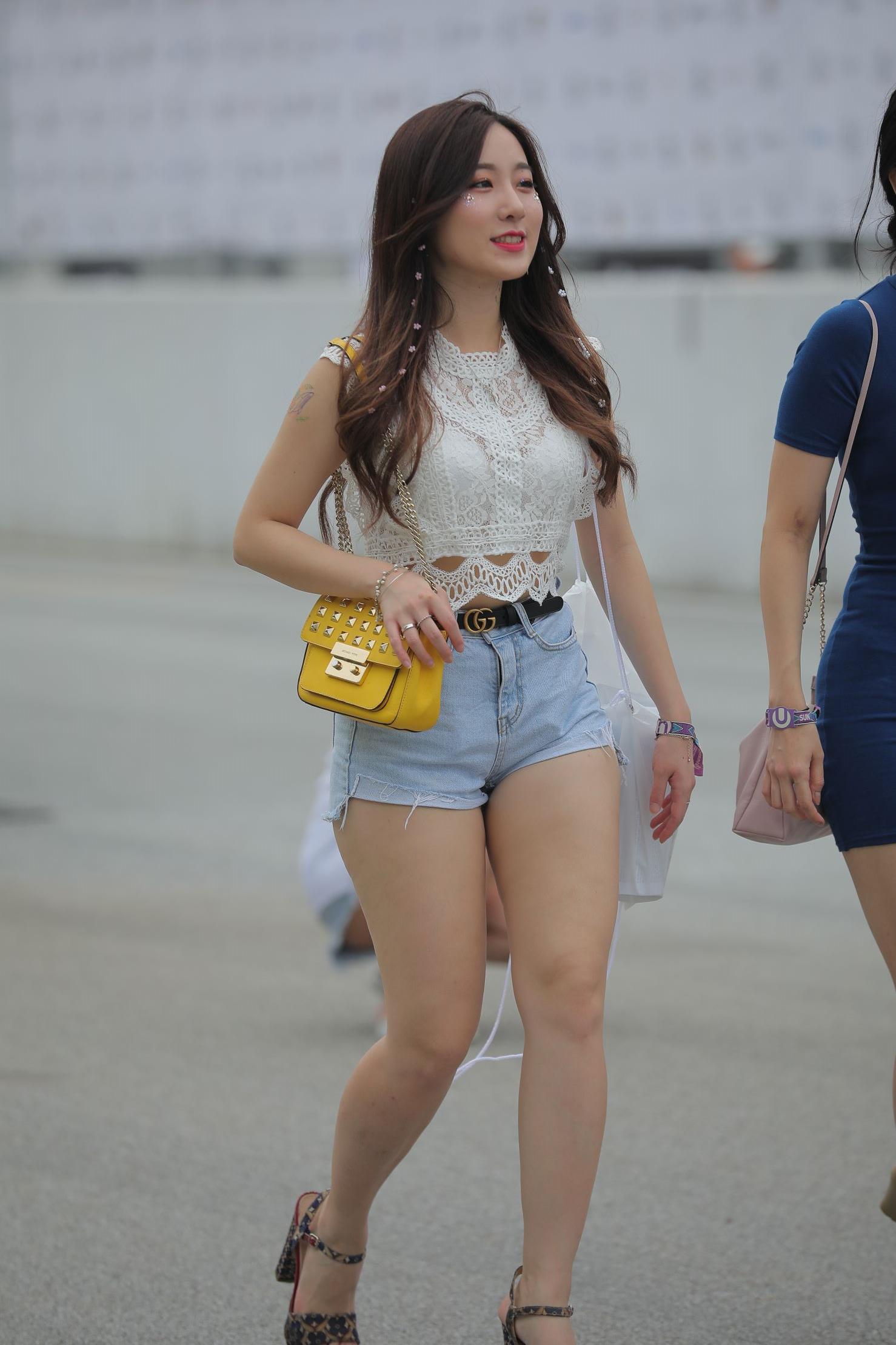 35225-locq1004bj1.jpg