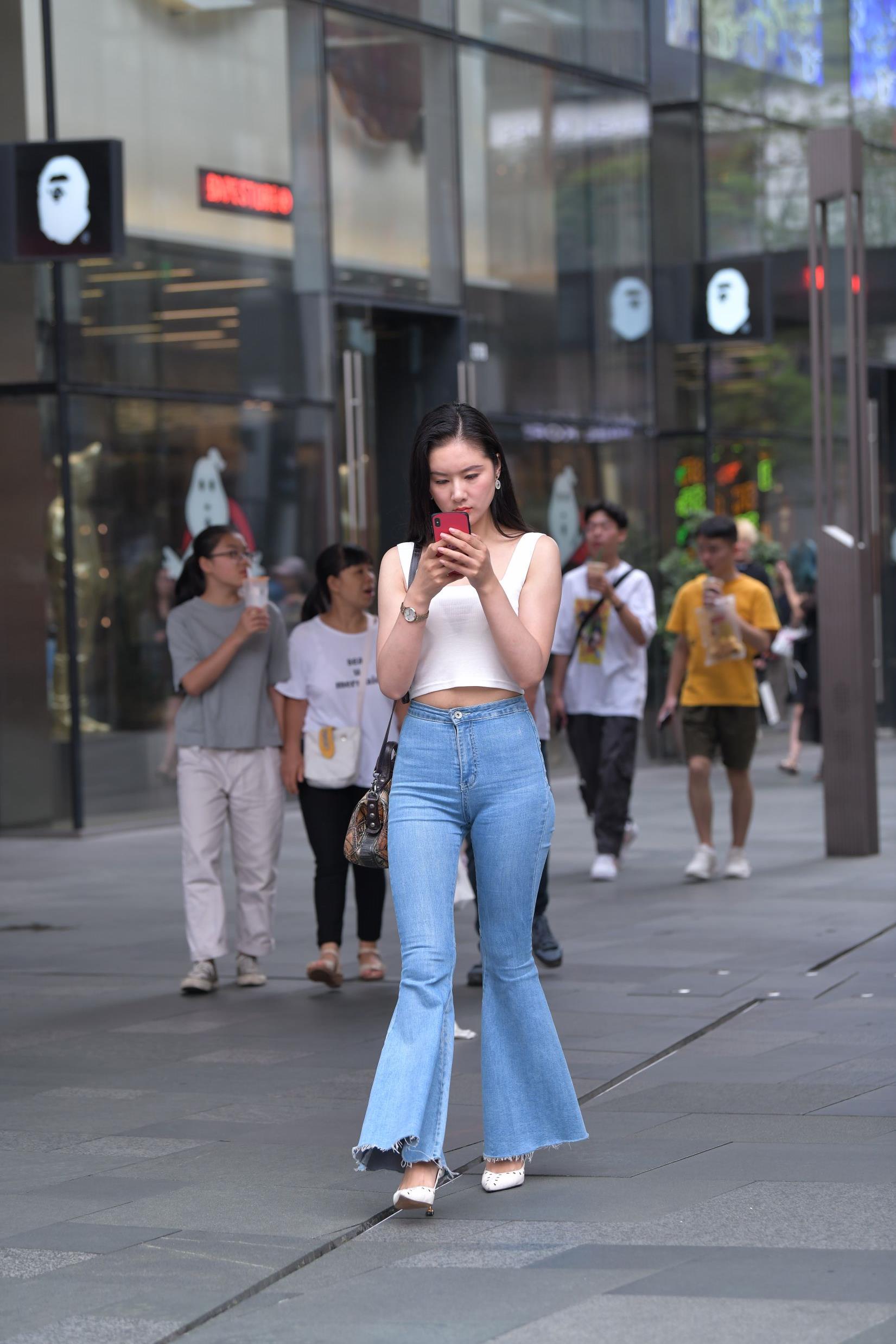 34990-f4swic1u3af.jpg
