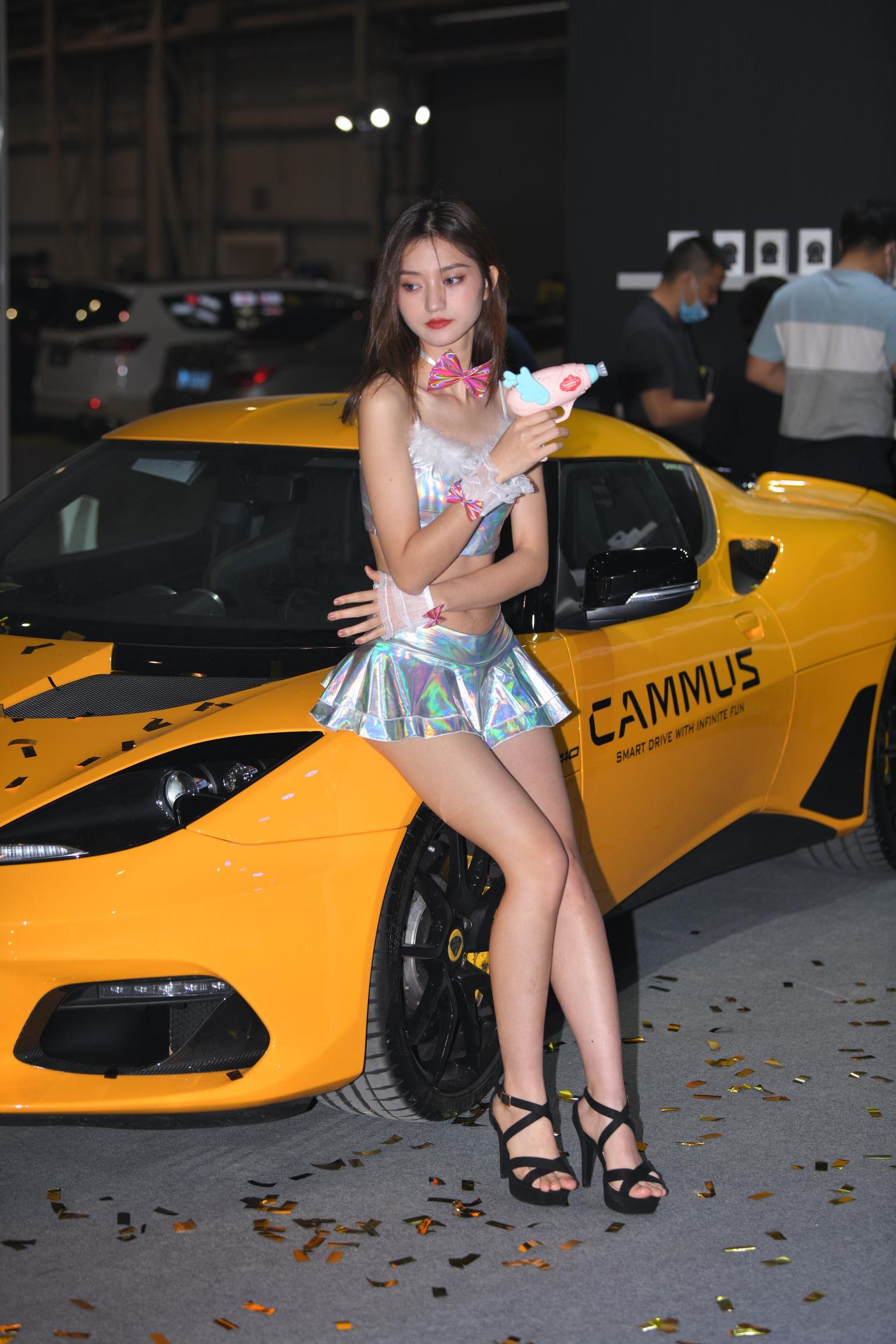 36481-wj2141510hw.jpg