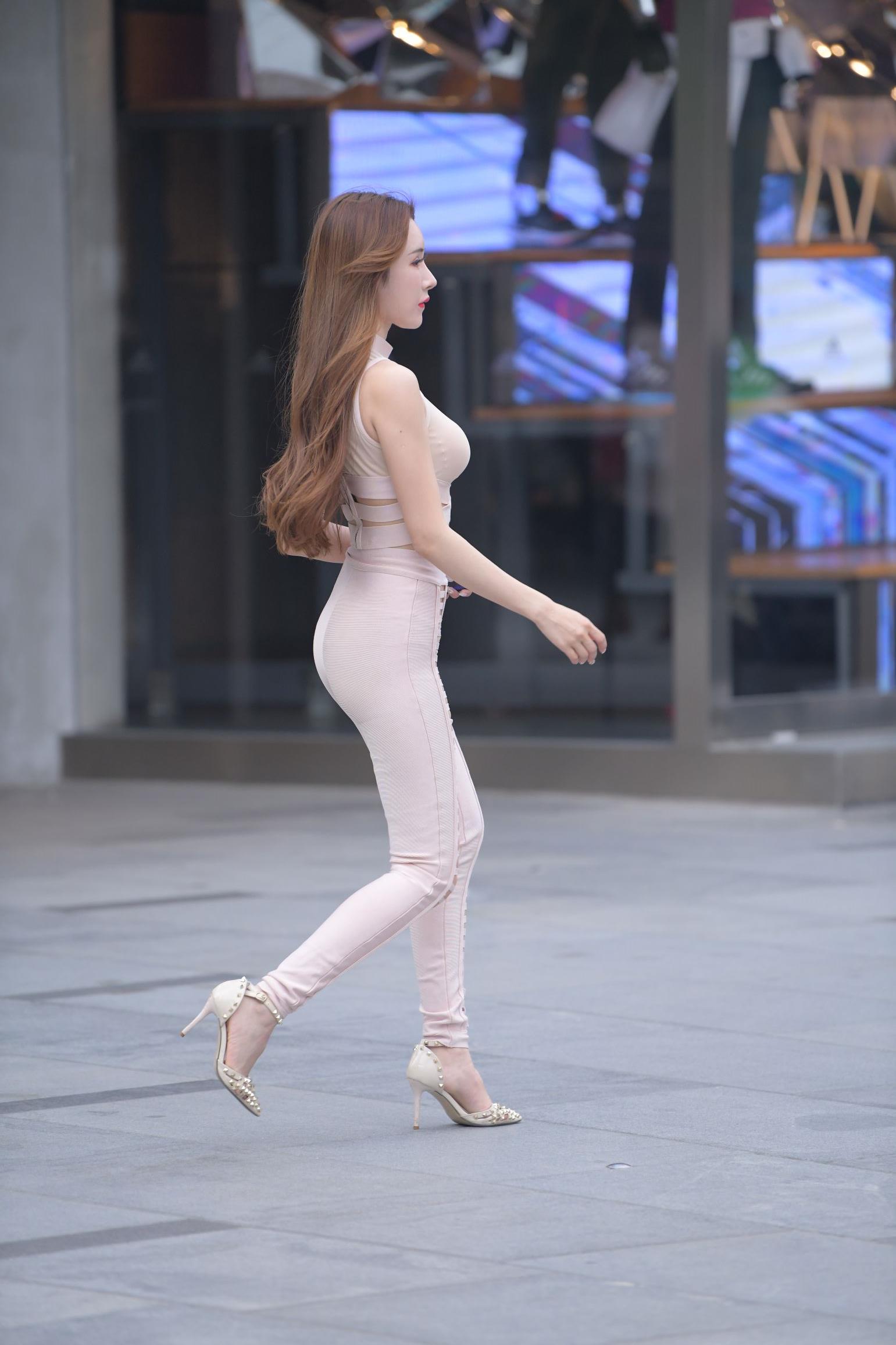 35684-lkwgxhuao0n.jpg