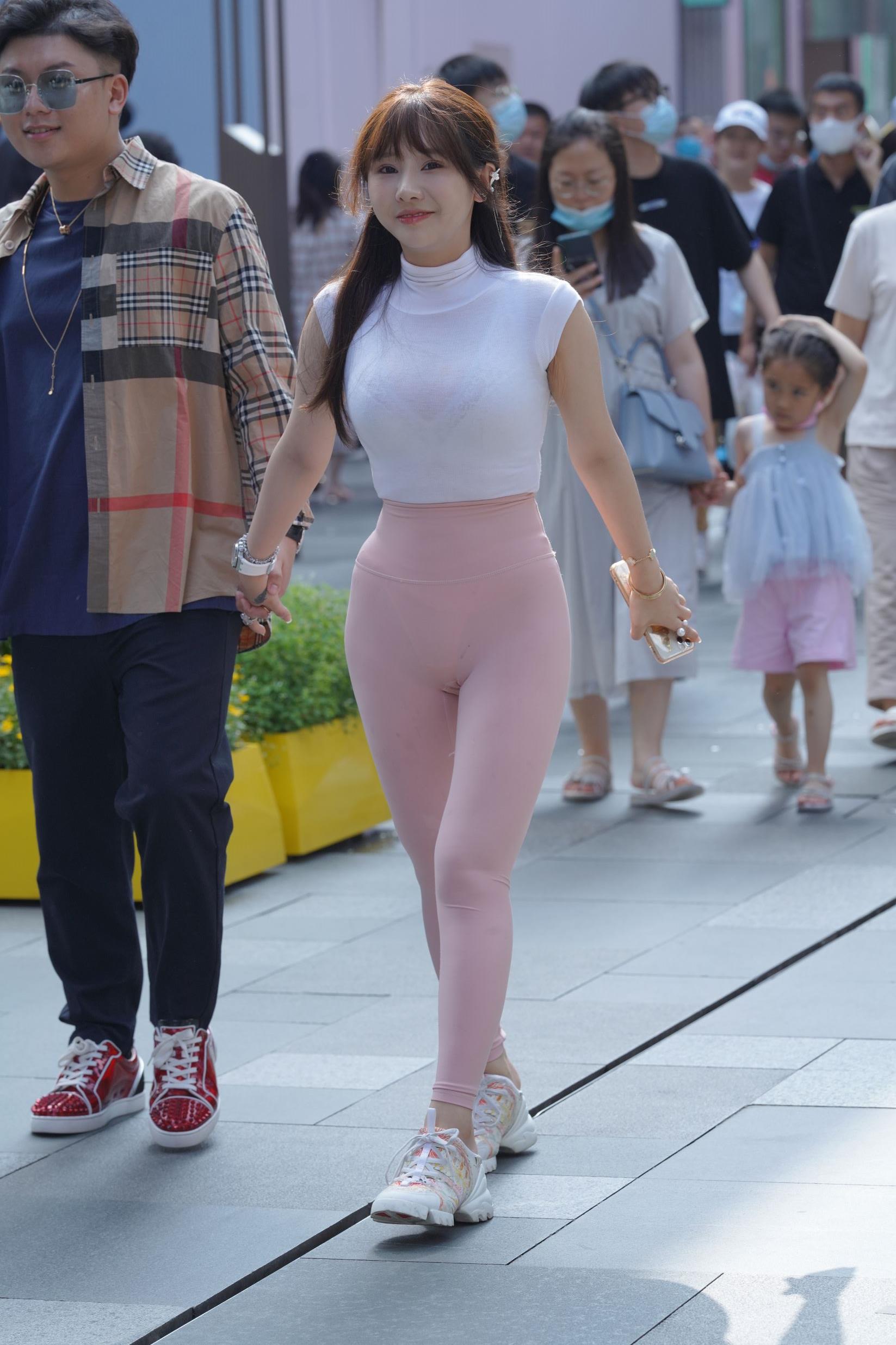 35710-bntanyh5tda.jpg