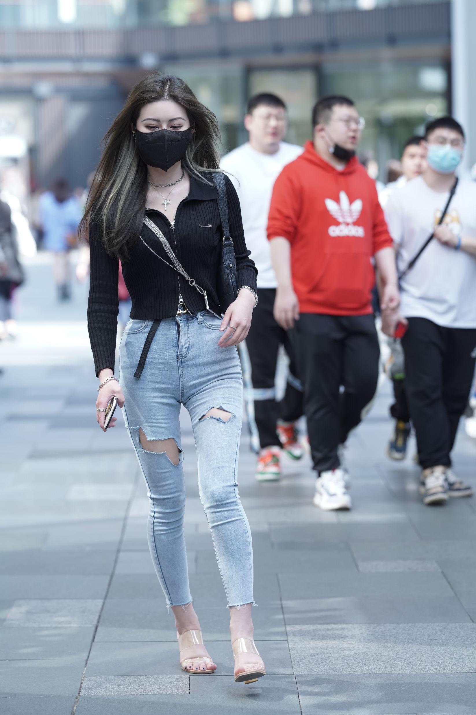 35825-kfnbxrhq3nx.jpg