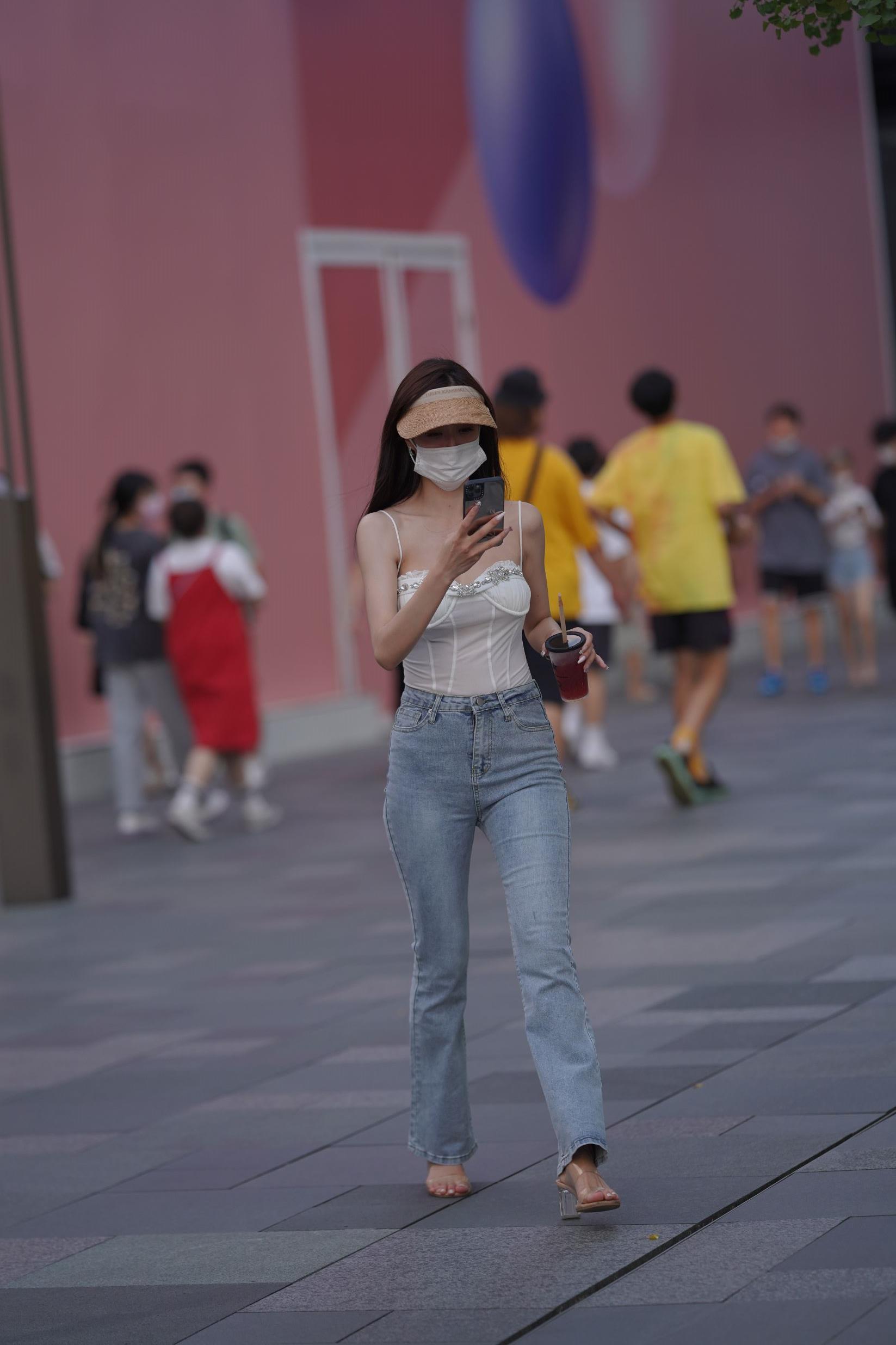 35832-slyvwzhve0f.jpg