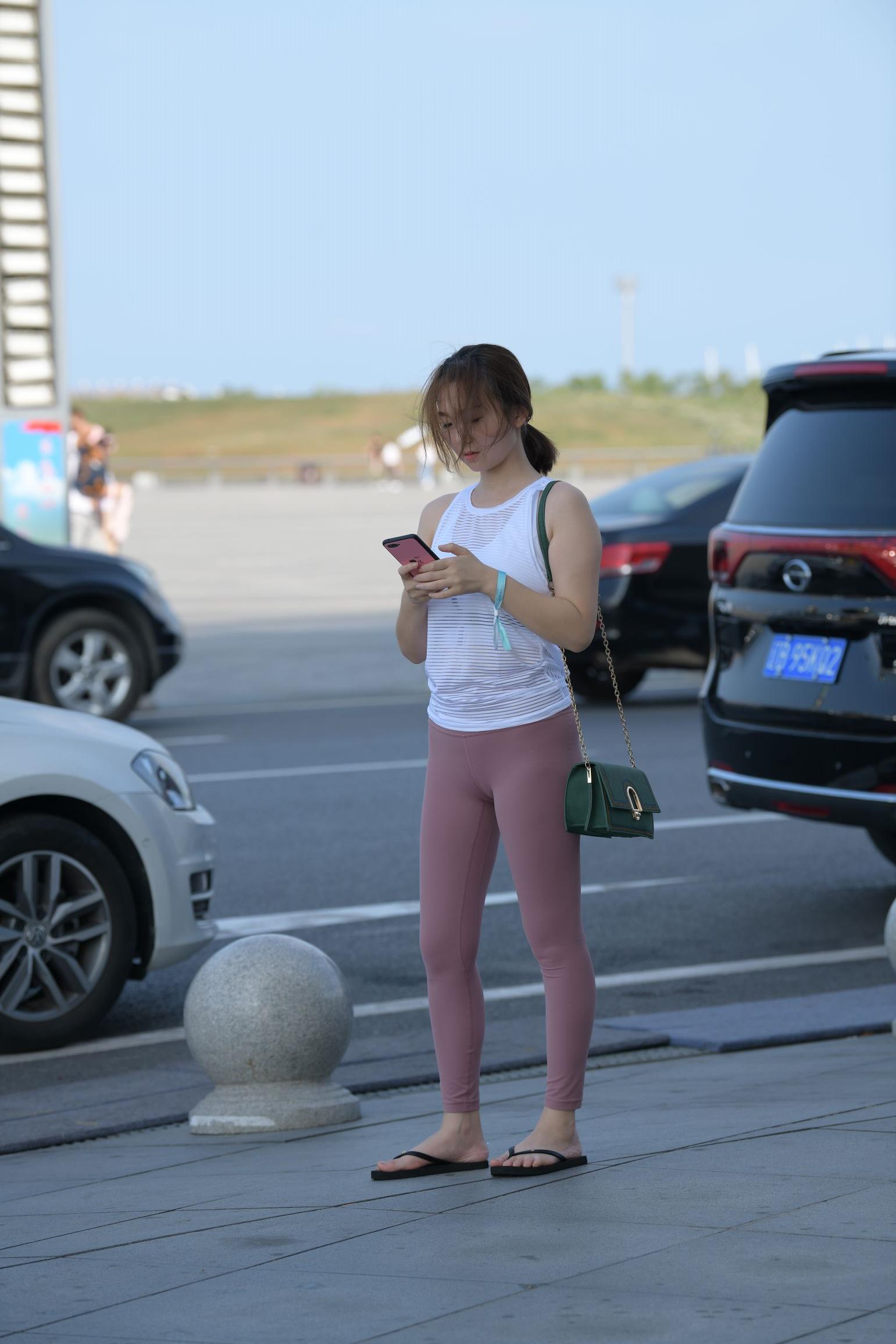 38225-rsaljmbhi1g.jpg