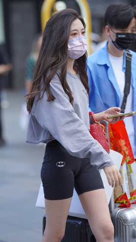 31249j51um1xlr2a.jpg