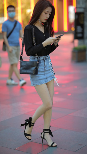 8039uskps4yiaxf.jpg
