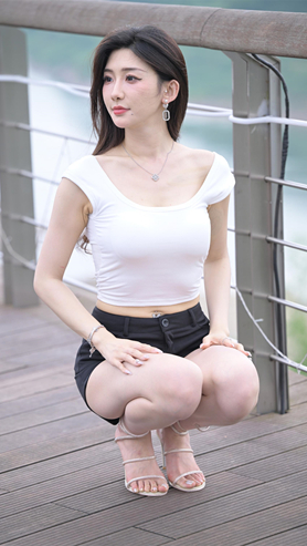 29522g3rr1eq32sh.jpg